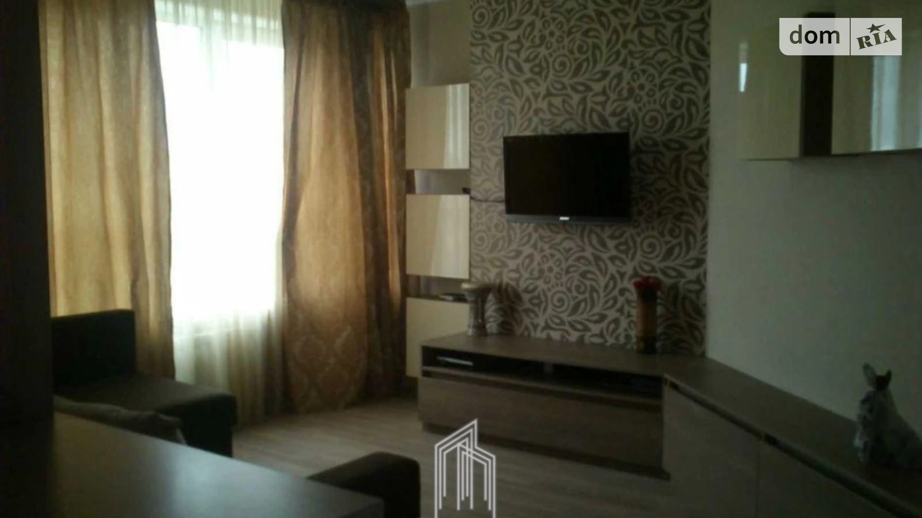 Продается 2-комнатная квартира 57.4 кв. м в Киеве, ул. Александра Мишуги, 2 - фото 2