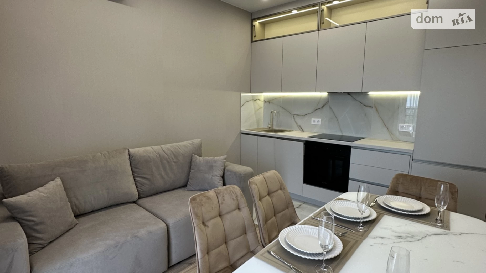 Продается 1-комнатная квартира 43 кв. м в Одессе, цена: 75000 $ - фото 2