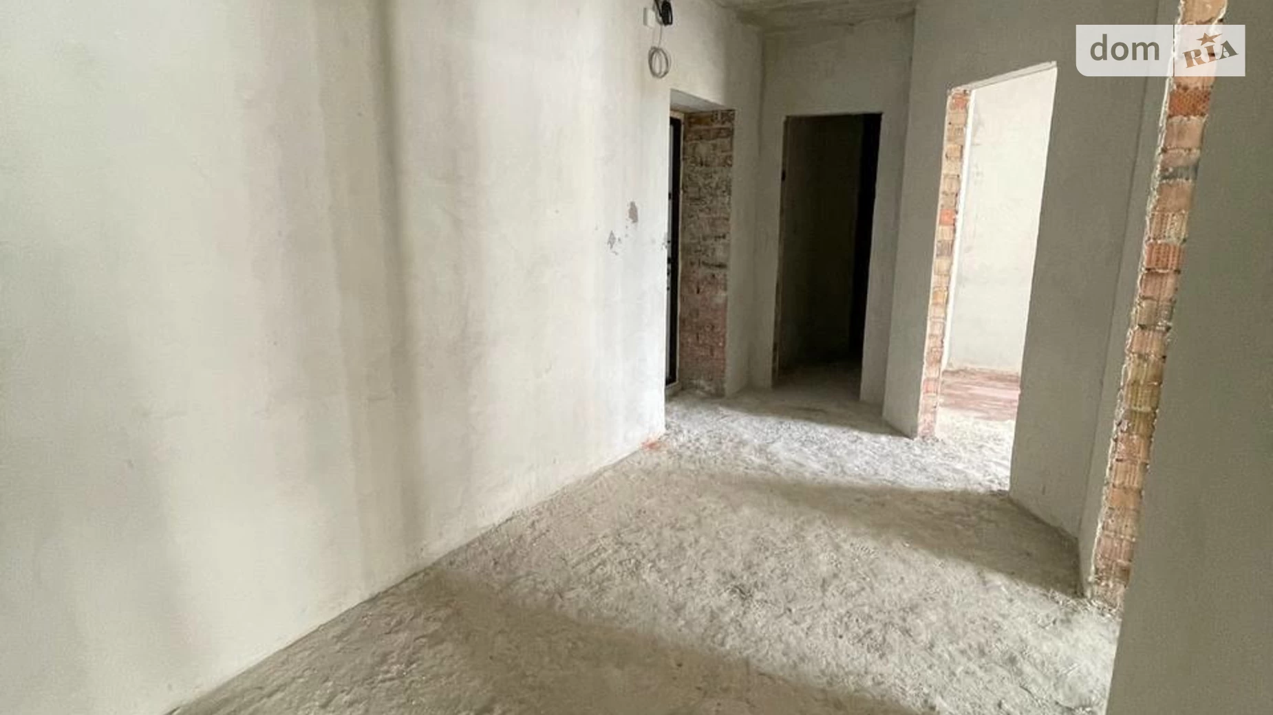 Продается 2-комнатная квартира 63.69 кв. м в Ивано-Франковске, ул. Ленкавского, 22 - фото 2