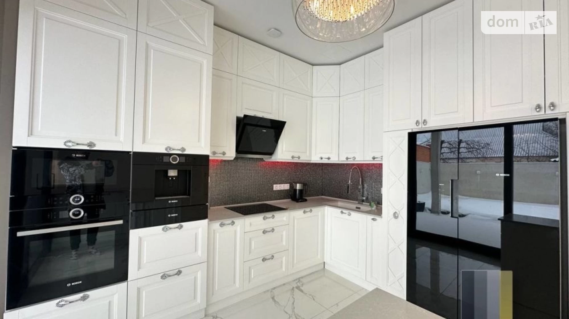 Продається одноповерховий будинок 333 кв. м з подвалом, цена: 499000 $ - фото 2