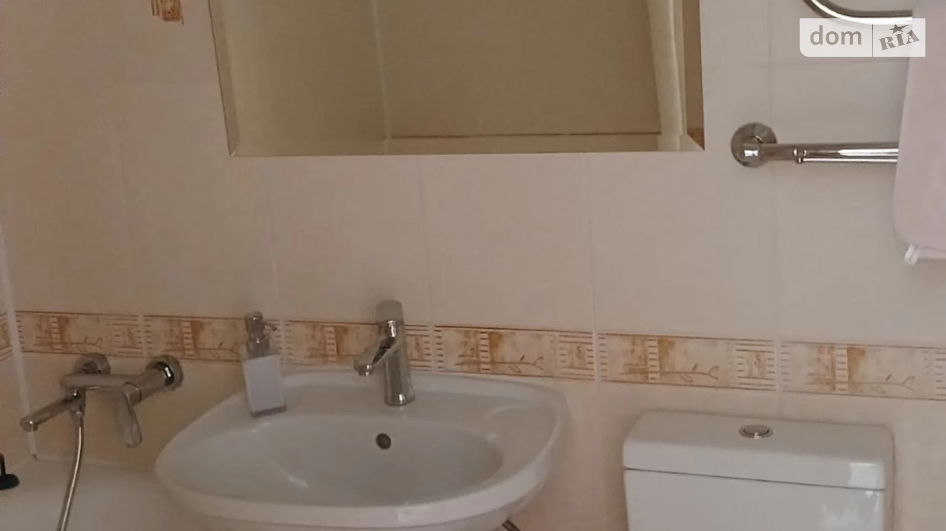 Сдается в аренду 1-комнатная квартира 32 кв. м в Львове, ул. Королева, 5 - фото 4