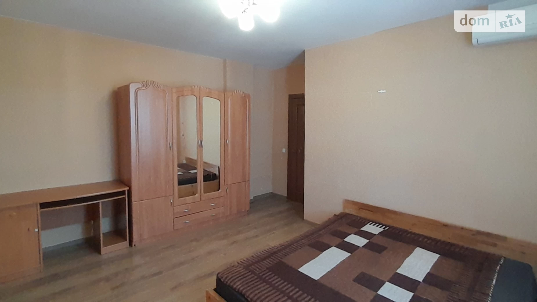 Продається 2-кімнатна квартира 55 кв. м у Лиманці, мас. Радужний, 11 - фото 2