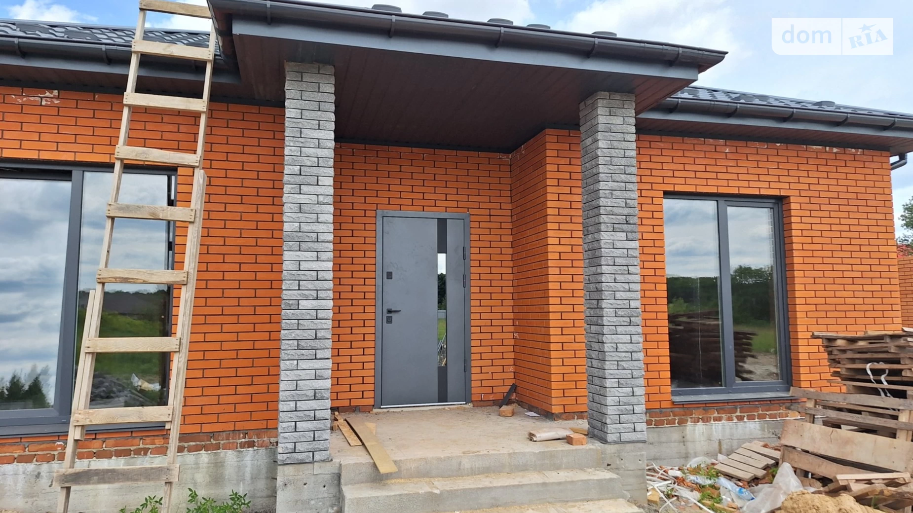 Продається одноповерховий будинок 97 кв. м з гаражем, цена: 82000 $ - фото 2