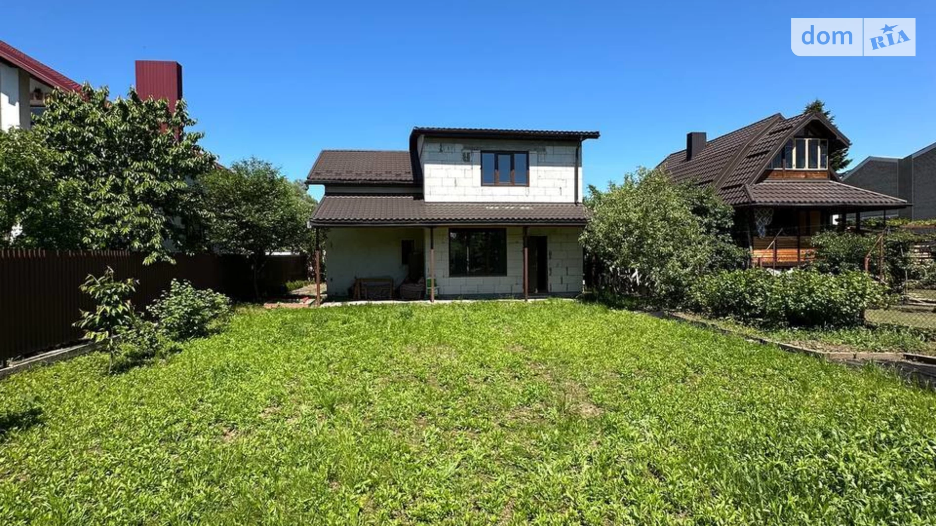 Продается дом на 2 этажа 165 кв. м с балконом, цена: 65000 $ - фото 2