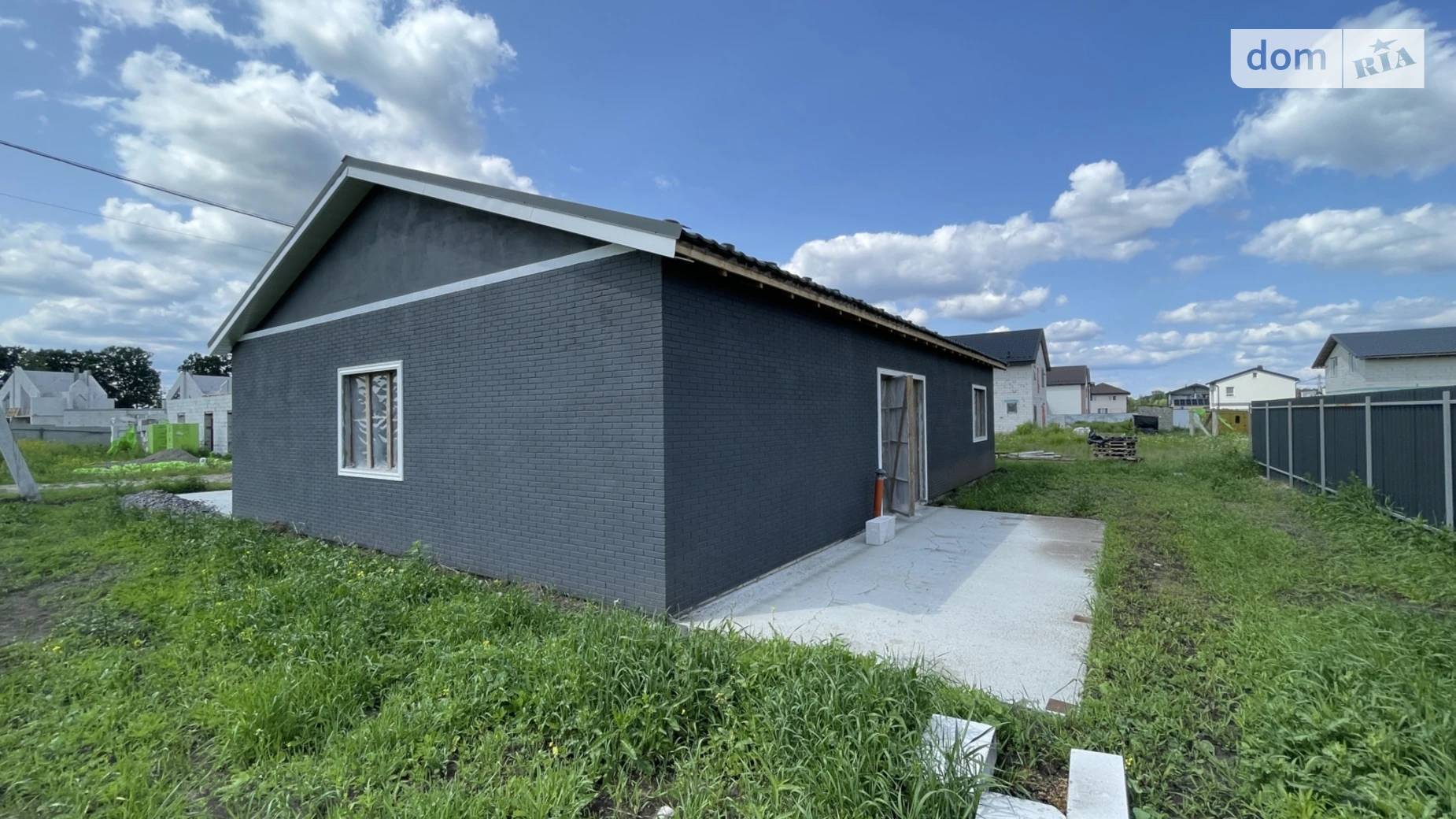 Продается одноэтажный дом 126 кв. м с балконом, цена: 126000 $ - фото 3