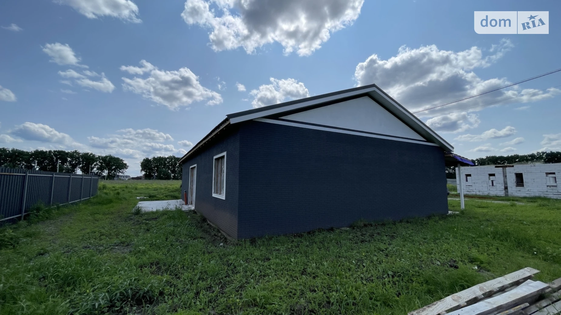 Продается одноэтажный дом 126 кв. м с балконом, цена: 126000 $ - фото 5