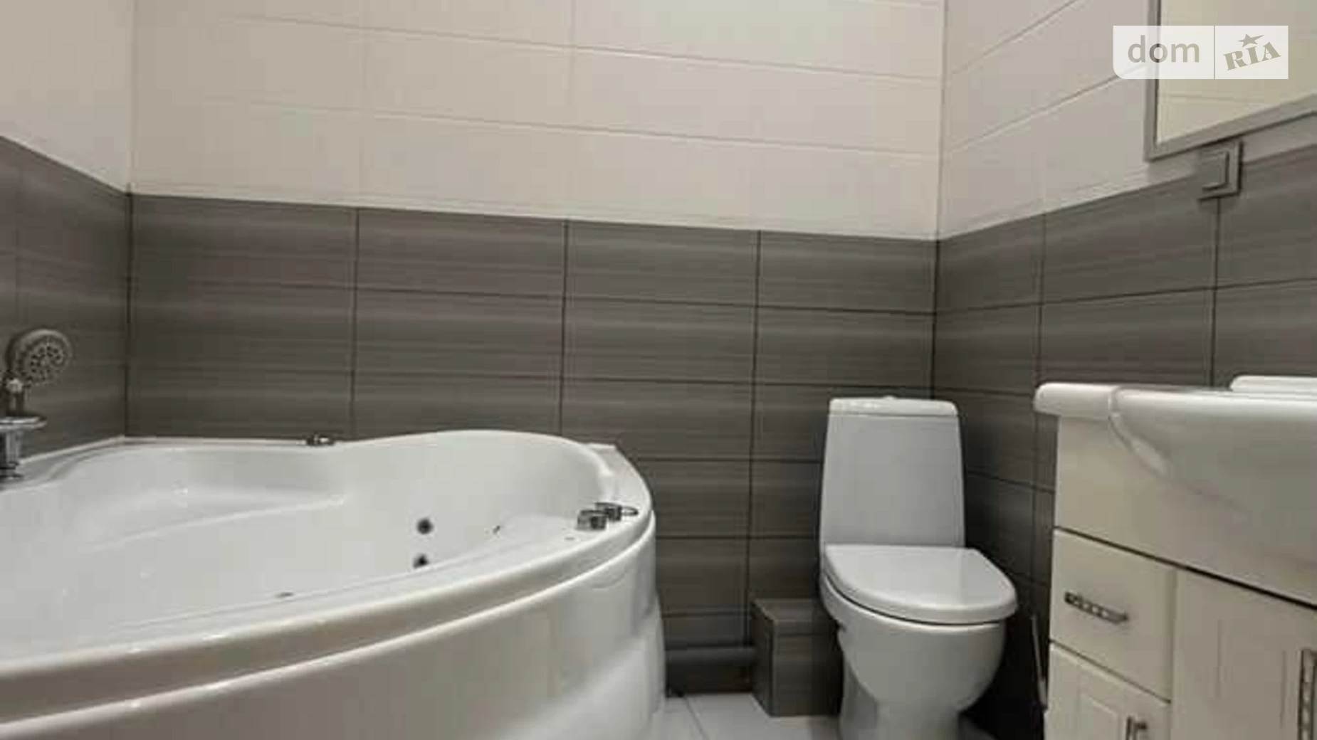 Продается 4-комнатная квартира 97 кв. м в Киеве, ул. Регенераторная - фото 3