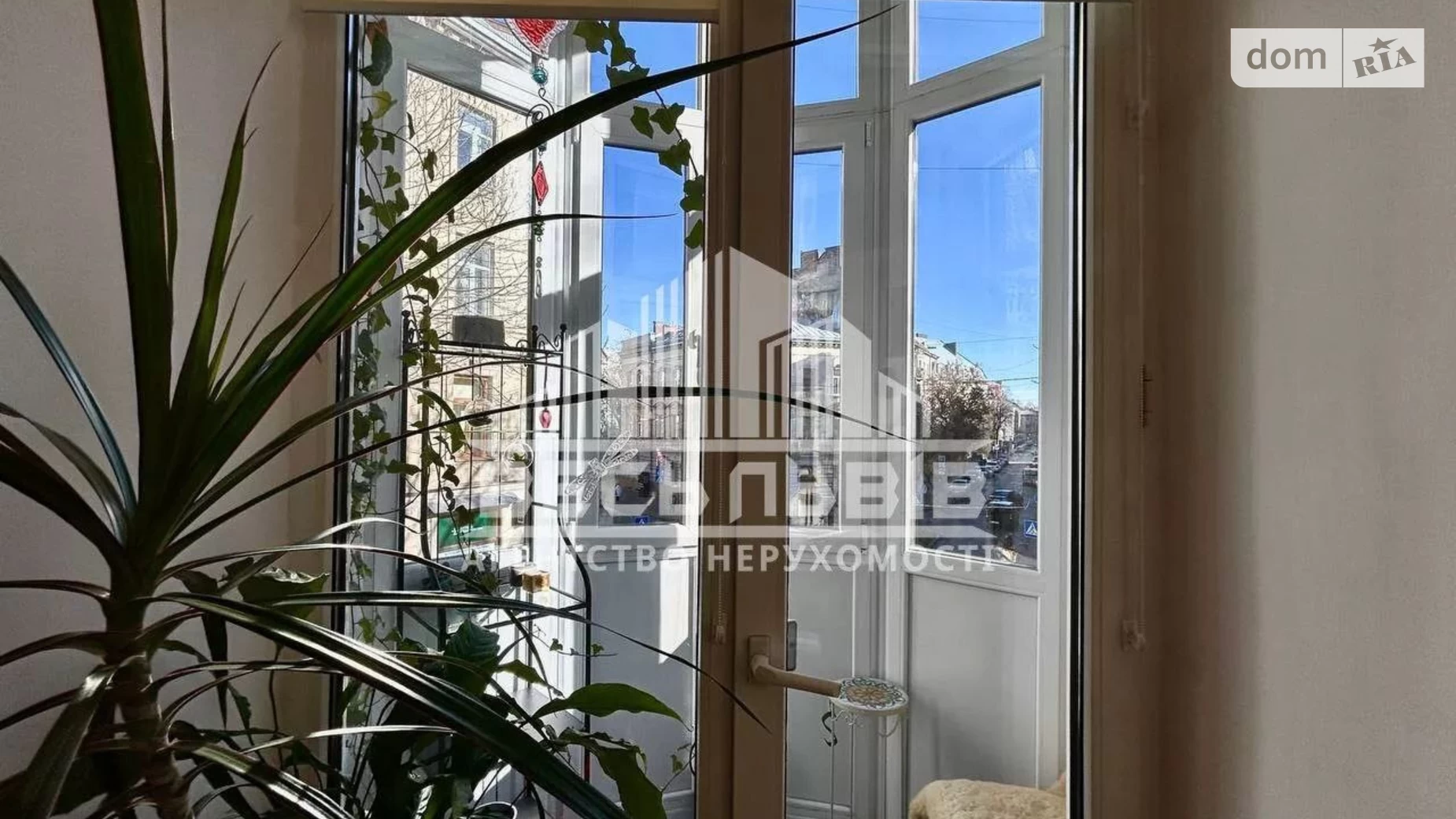 Продається 3-кімнатна квартира 73 кв. м у Львові, вул. Коновальця Євгена, 14 - фото 5