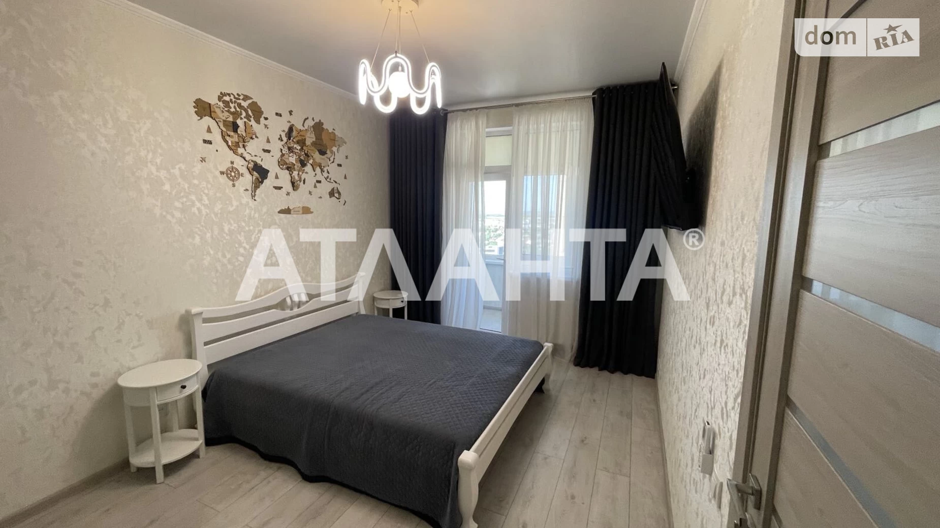 Продается 1-комнатная квартира 40.4 кв. м в Одессе, ул. Жемчужная, 6 - фото 3
