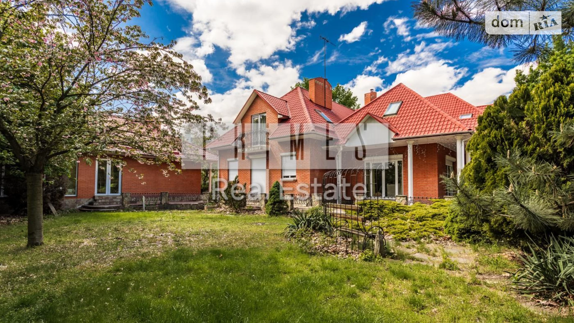 Продается дом на 3 этажа 482.1 кв. м с садом, цена: 1100000 $ - фото 2