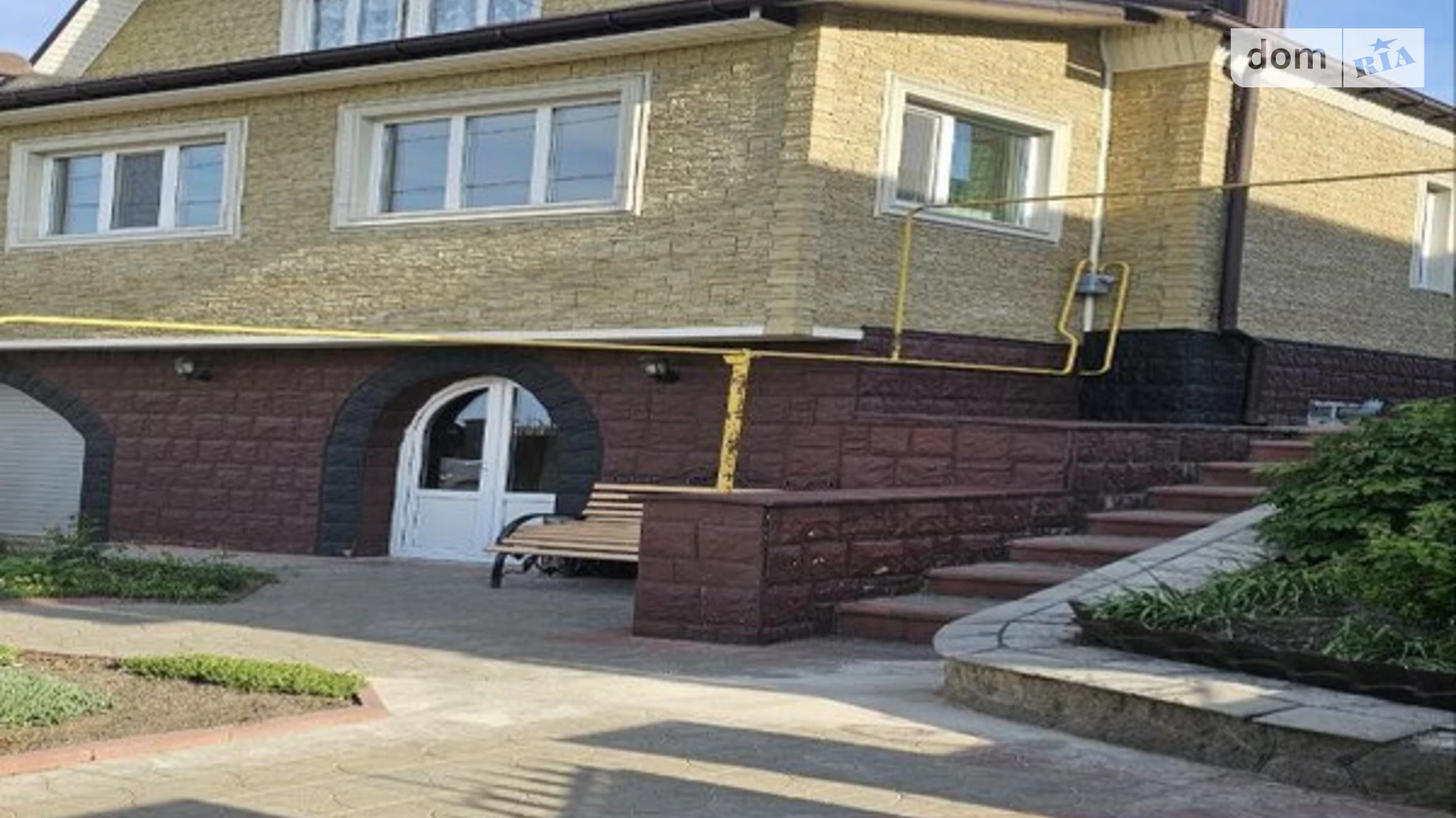 Продается дом на 2 этажа 297 кв. м с гаражом, цена: 120000 $ - фото 3