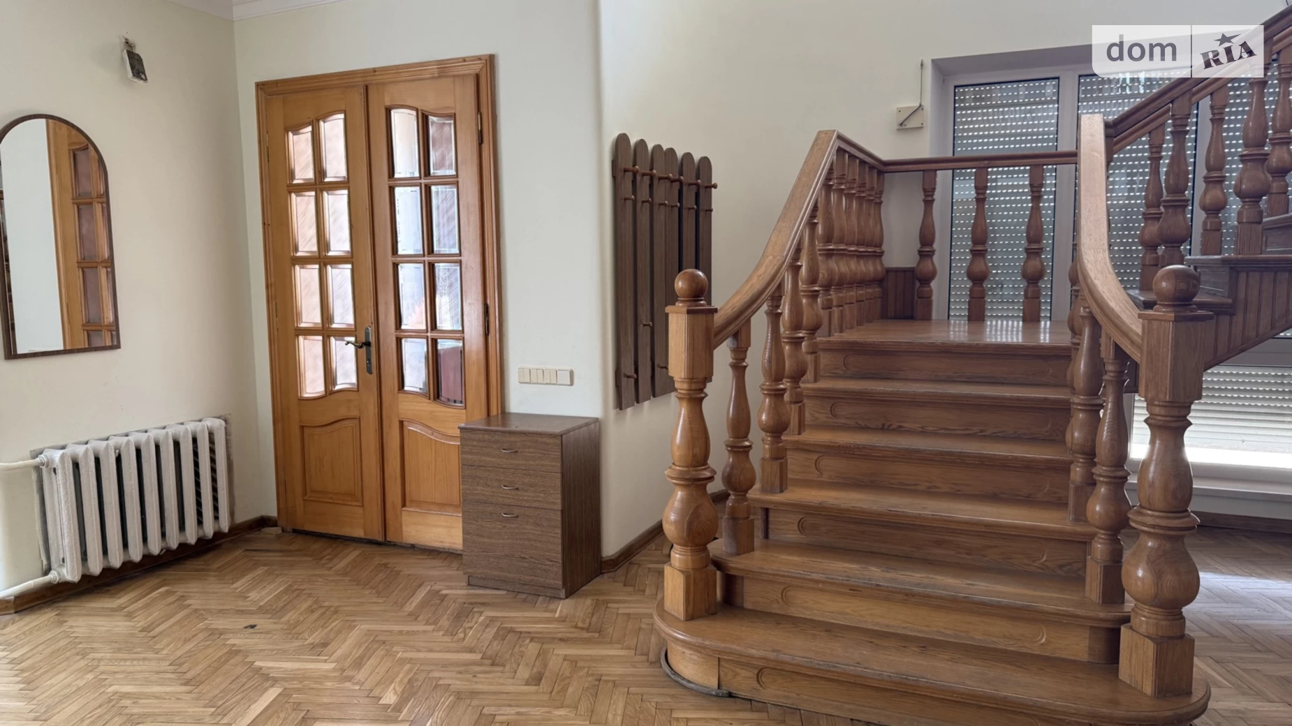 Сдается в аренду дом на 2 этажа 250 кв. м с террасой, цена: 1000 $ - фото 3