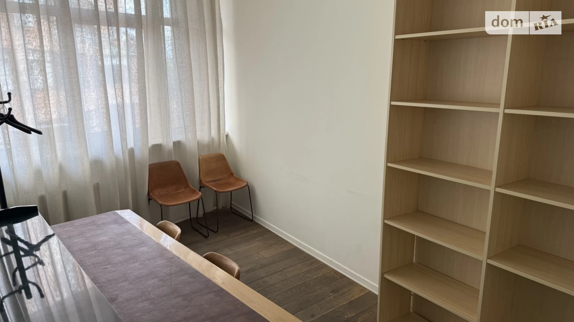 Сдается в аренду офис 230 кв. м в бизнес-центре, цена: 4600 $ - фото 4