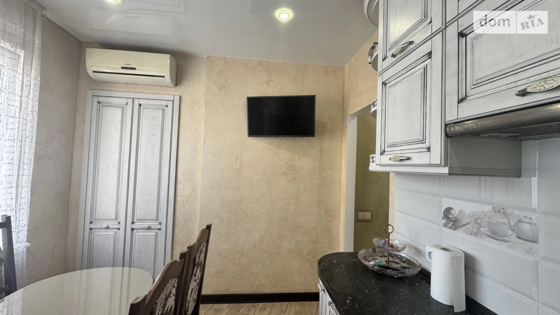 Продается 2-комнатная квартира 61.5 кв. м в Лиманке, мас. Радужный, 20 - фото 3