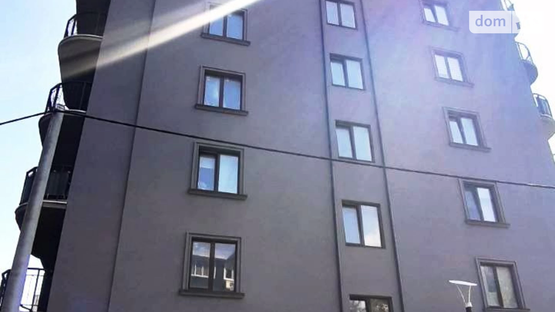 Продается 3-комнатная квартира 74 кв. м в Одессе, пер. Клубничный, 24 - фото 2