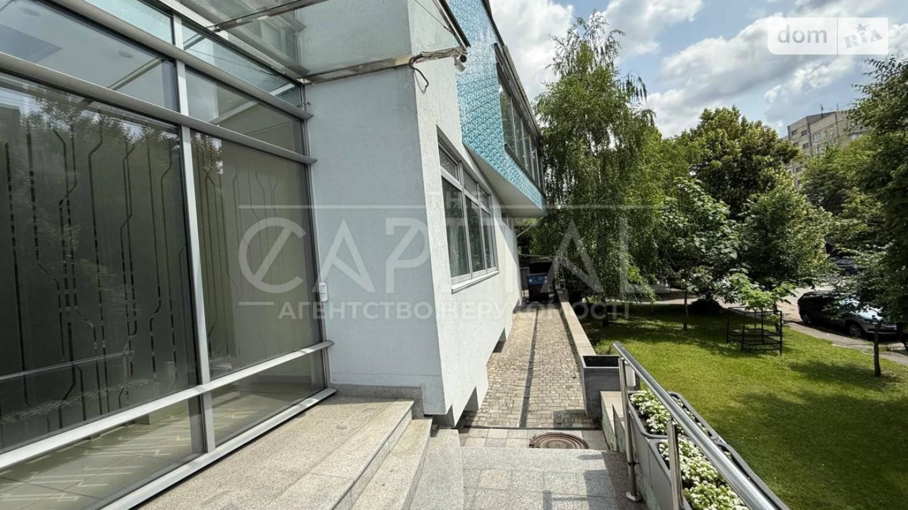Сдается в аренду офис 184 кв. м в бизнес-центре, цена: 3350 $ - фото 4