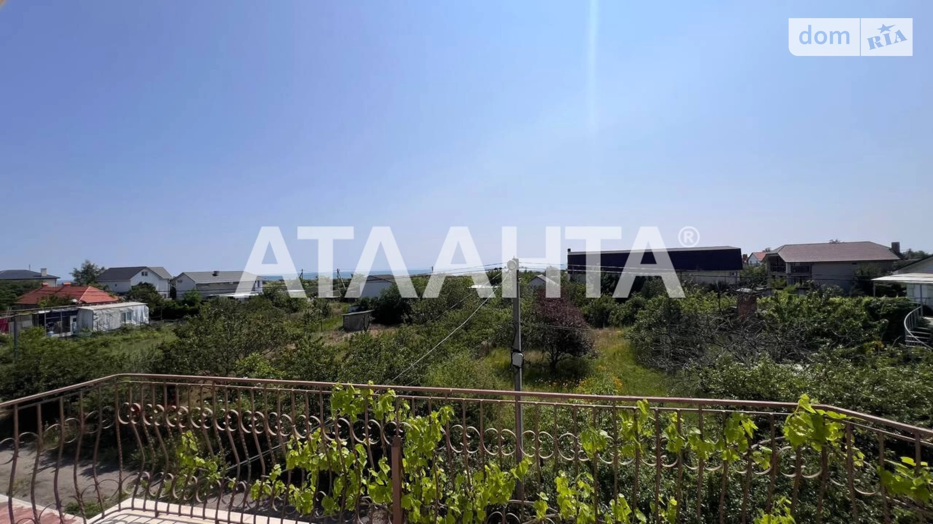 Продается дом на 2 этажа 195.6 кв. м с подвалом, цена: 220000 $ - фото 2