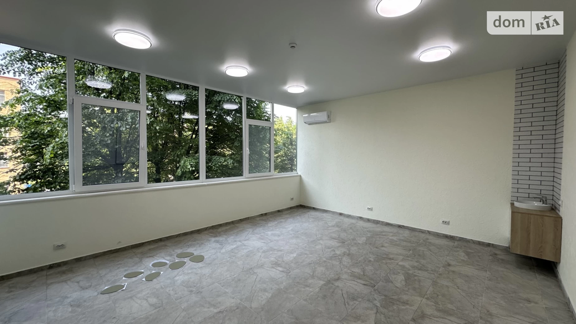 Здається в оренду офіс 30 кв. м в бізнес-центрі, цена: 7500 грн - фото 4