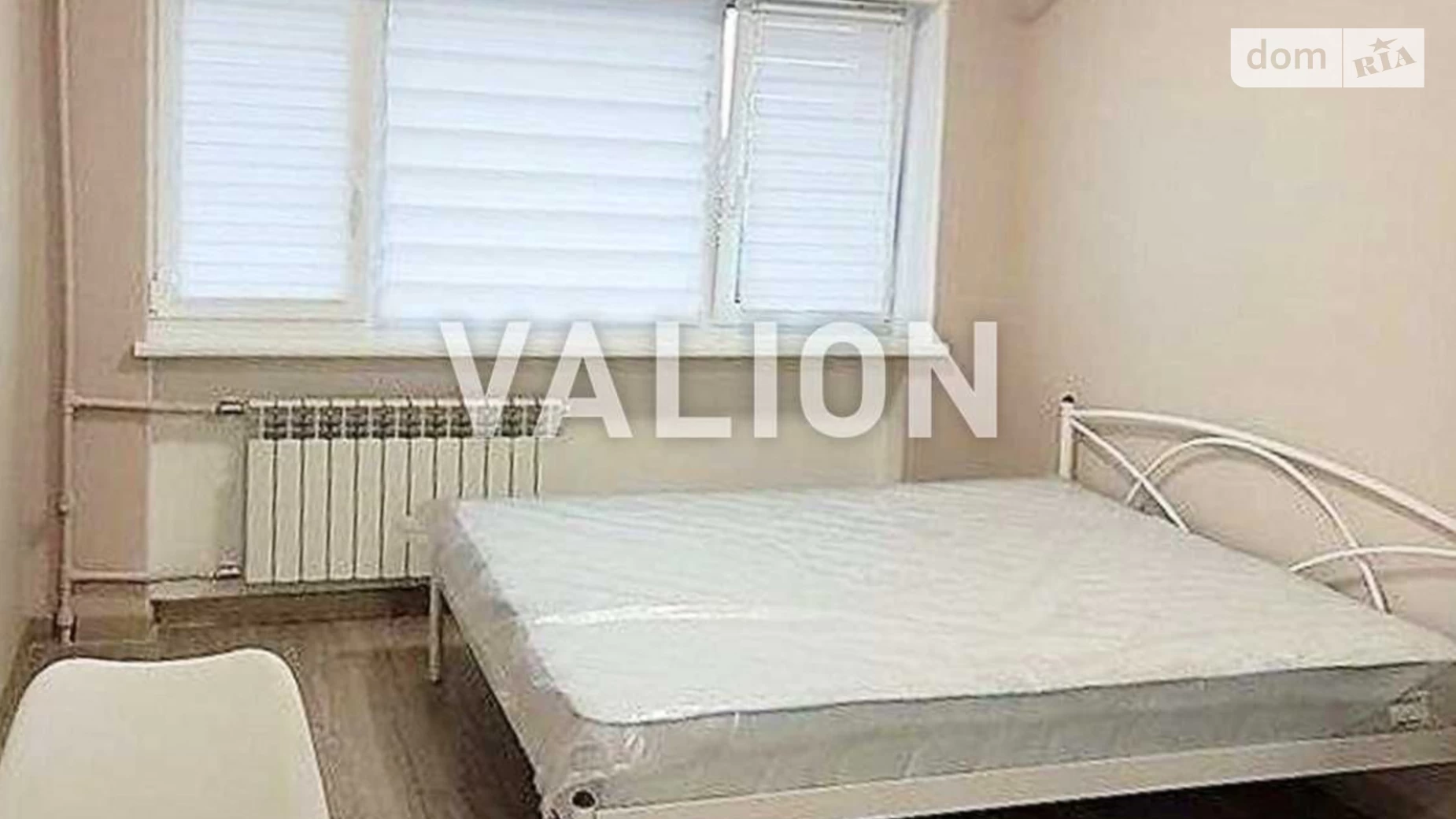 Продається 1-кімнатна квартира 28 кв. м у Києві, вул. Ґарета Джонса(Сім'ії Хохлових), 1 - фото 2