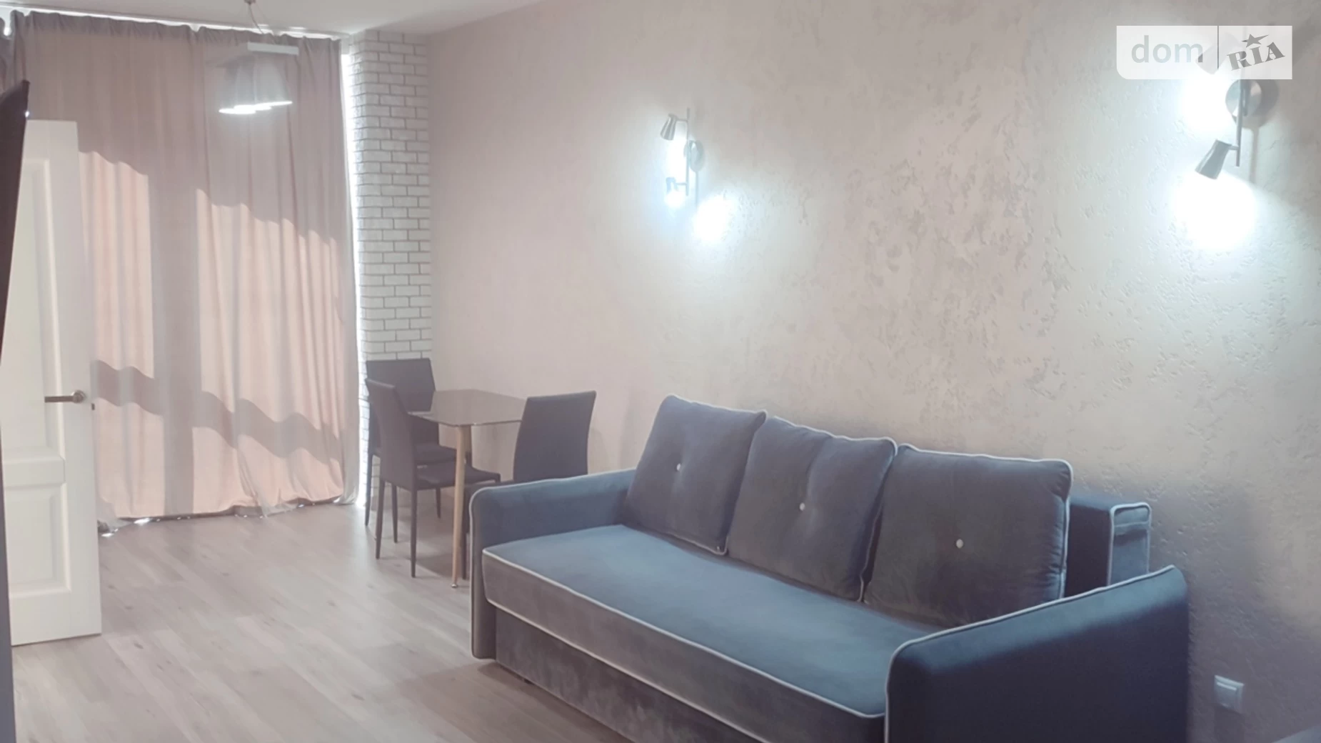 Продається 1-кімнатна квартира 52 кв. м у Києві, вул. Драгоманова, 2А - фото 2