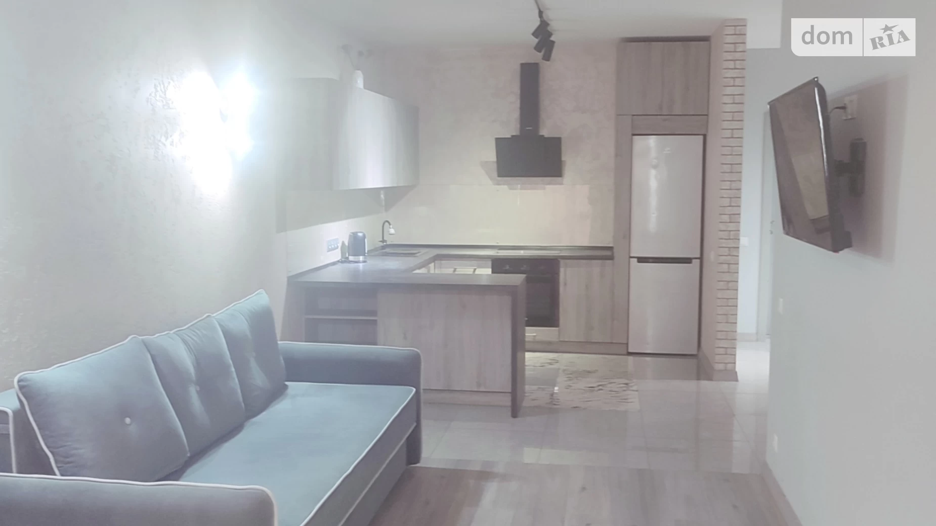 Продається 1-кімнатна квартира 52 кв. м у Києві, вул. Драгоманова, 2А - фото 3