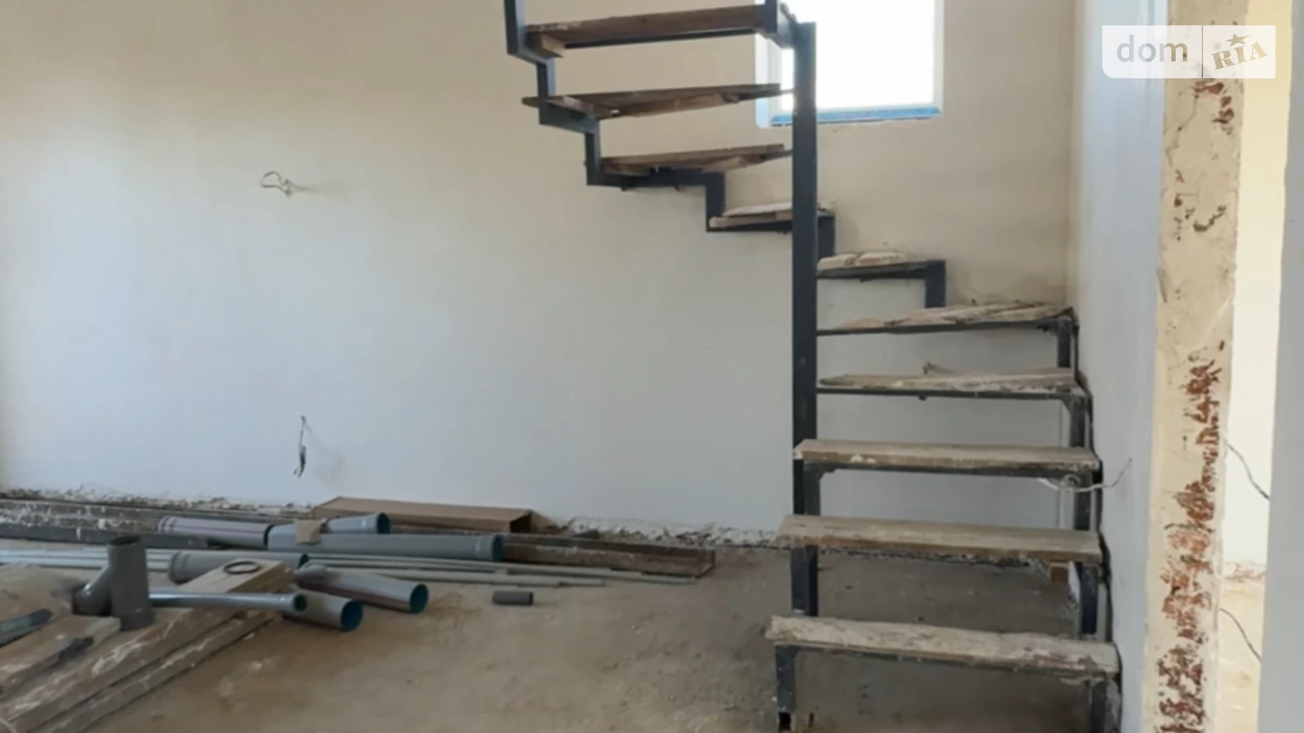 Продается дом на 2 этажа 120 кв. м с верандой, цена: 89000 $ - фото 2