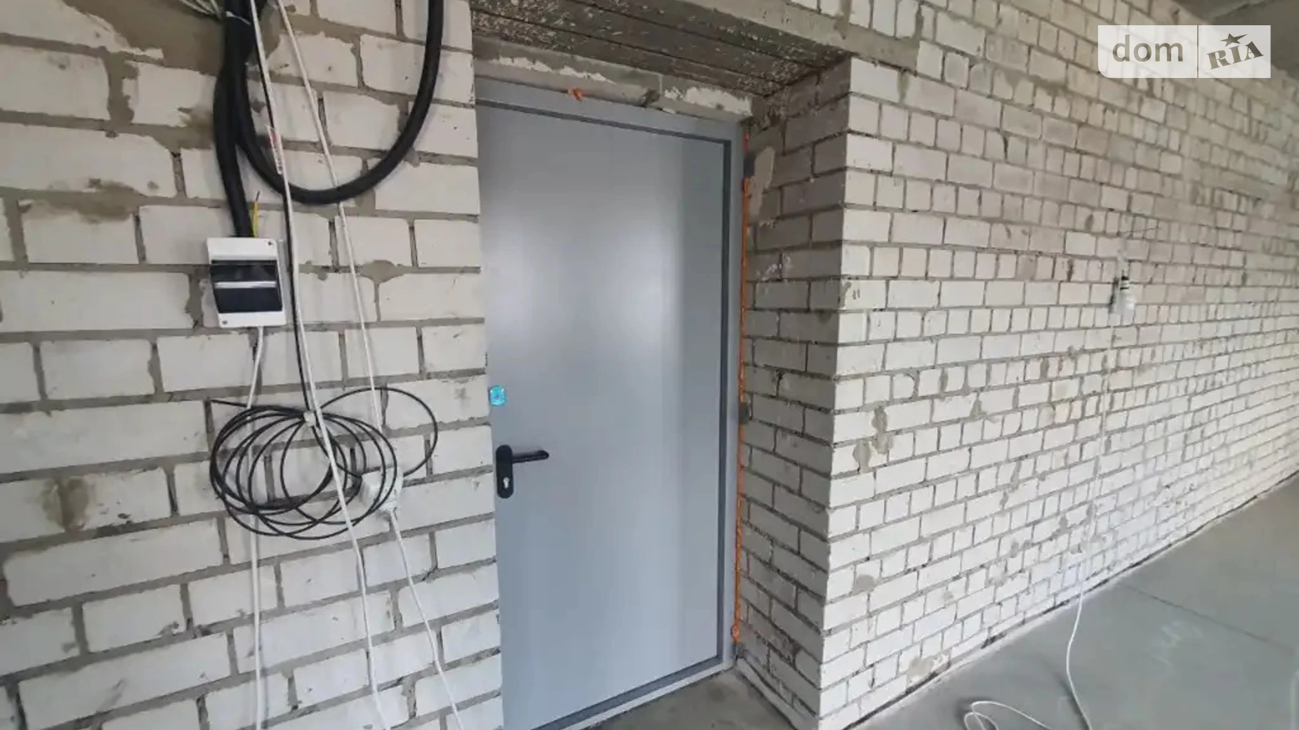 Продается 2-комнатная квартира 60.6 кв. м в Слобожанском, цена: 33820 $ - фото 2