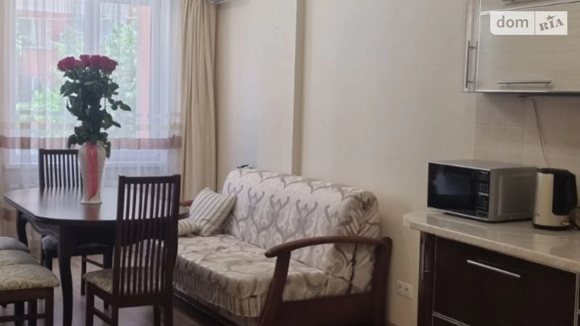 Продается 2-комнатная квартира 75 кв. м в Одессе, мас. Радужный, 9 - фото 2