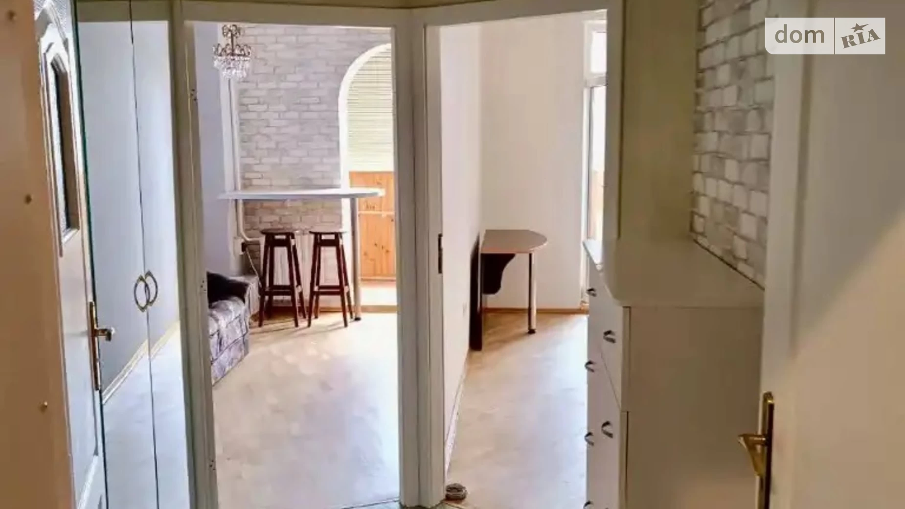 Продается 1-комнатная квартира 39 кв. м в Днепре, цена: 41000 $ - фото 2
