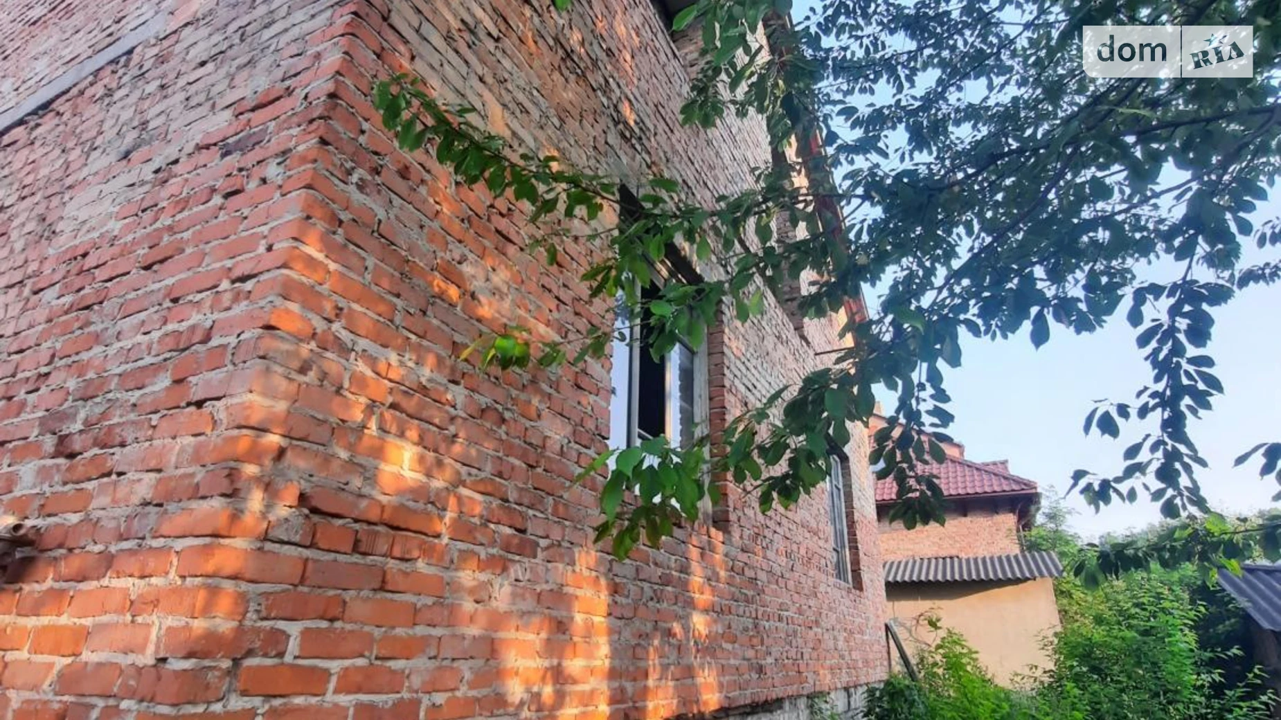 Продается дом на 2 этажа 240 кв. м с беседкой, цена: 79500 $ - фото 4