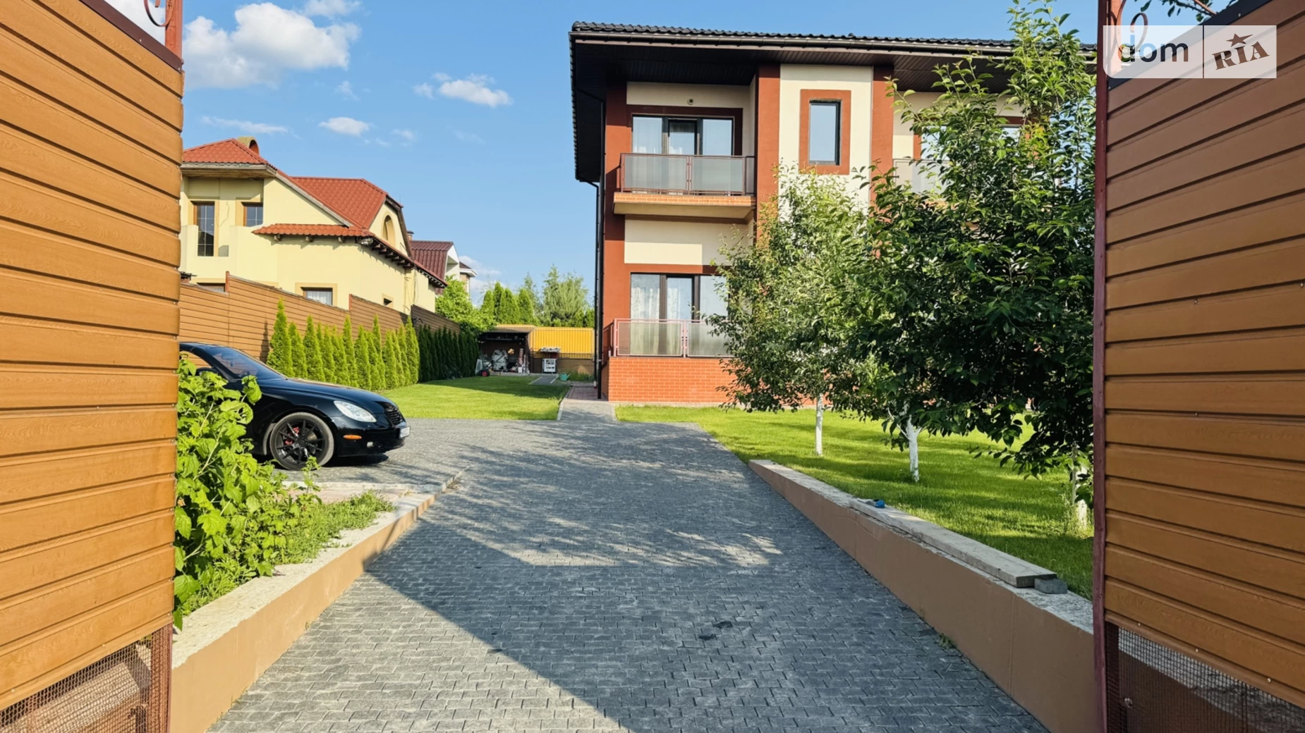 Продається будинок 2 поверховий 213 кв. м з ділянкою, цена: 335000 $ - фото 2