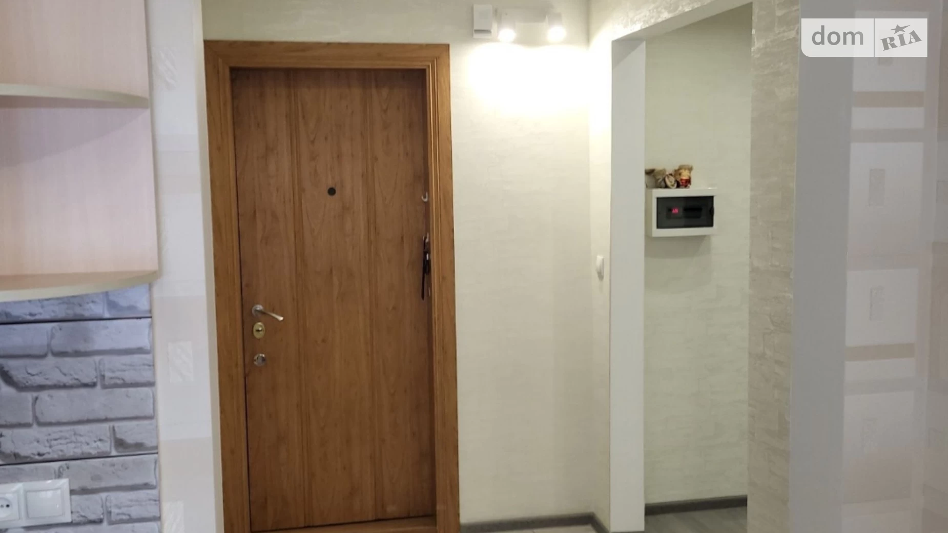 3-комнатная квартира 68 кв. м в Запорожье, ул. Воронина - фото 3