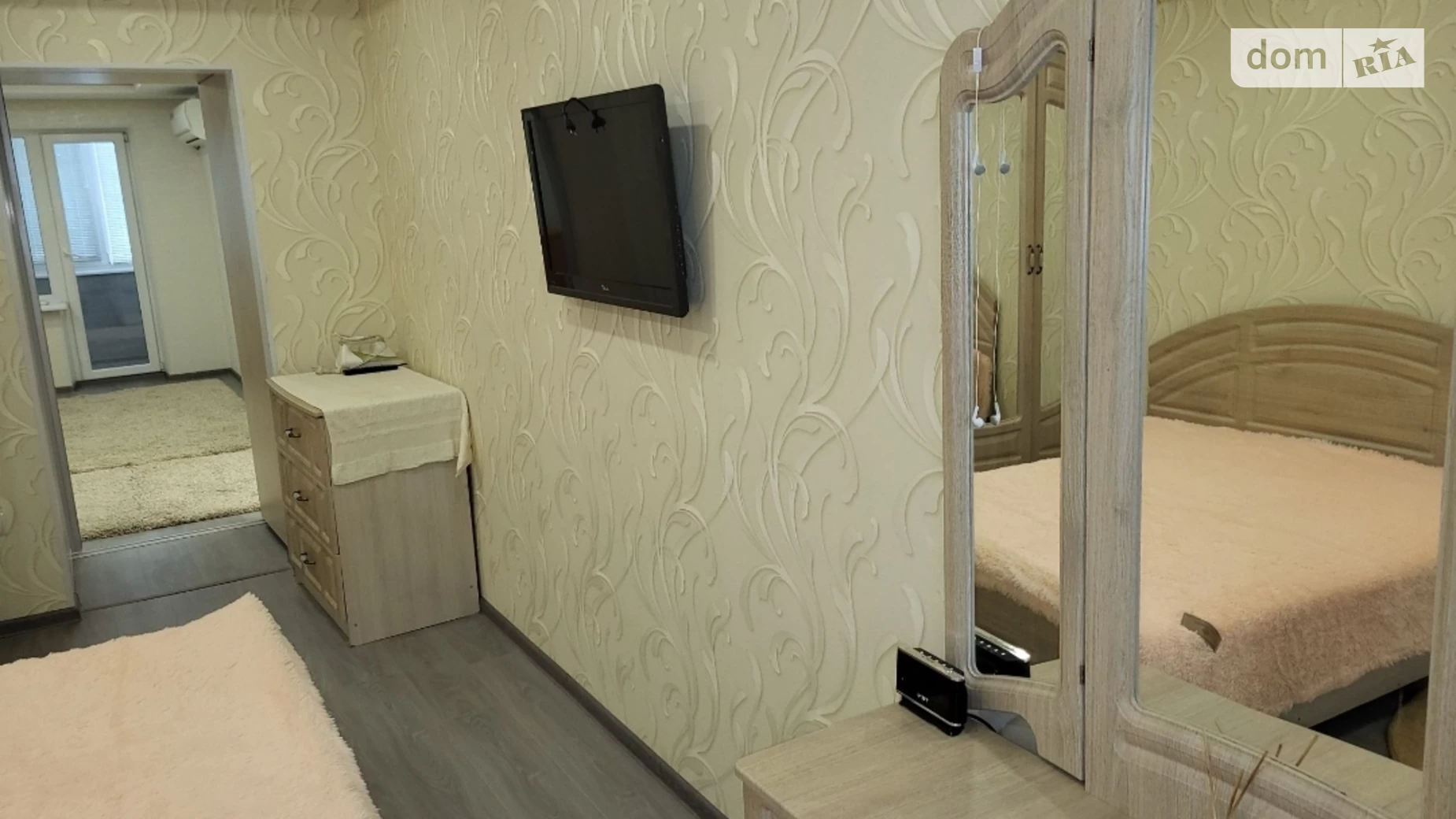 3-комнатная квартира 68 кв. м в Запорожье, ул. Воронина - фото 5