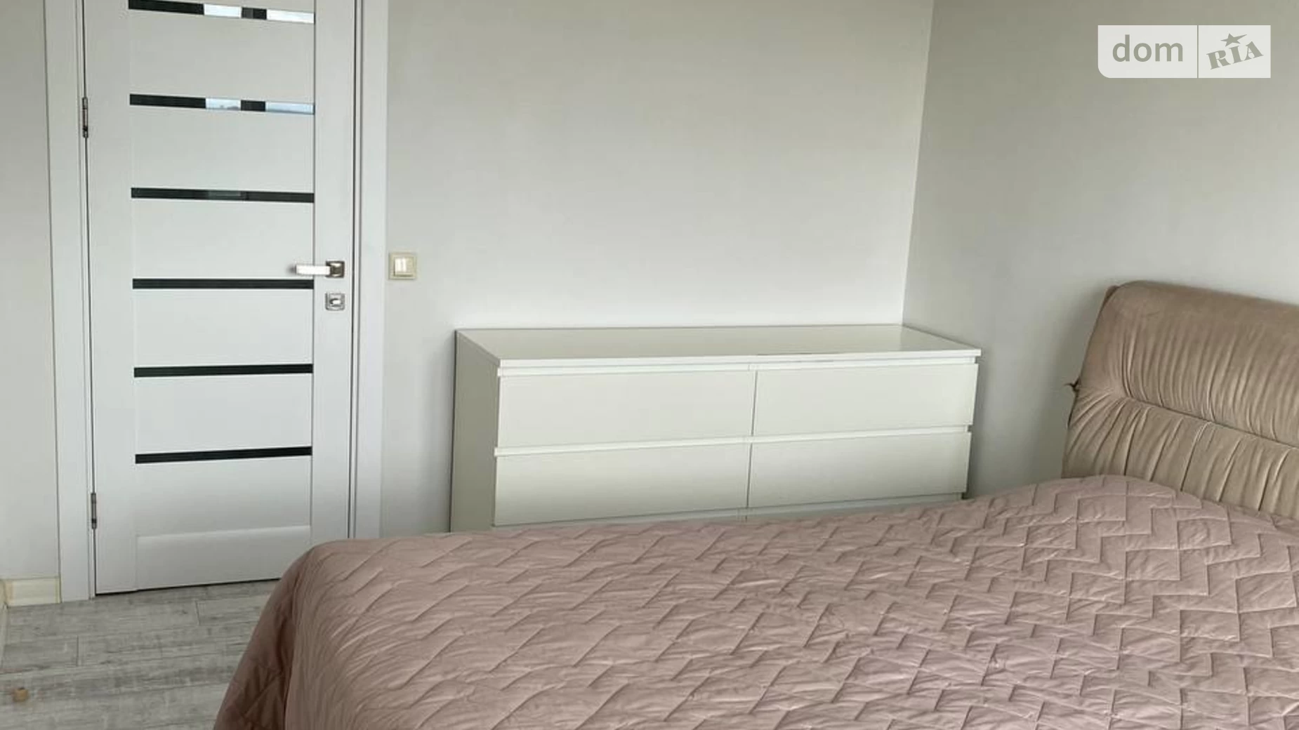 Продается 2-комнатная квартира 63.3 кв. м в Броварах, ул. Сергея Москаленко, 43 - фото 5