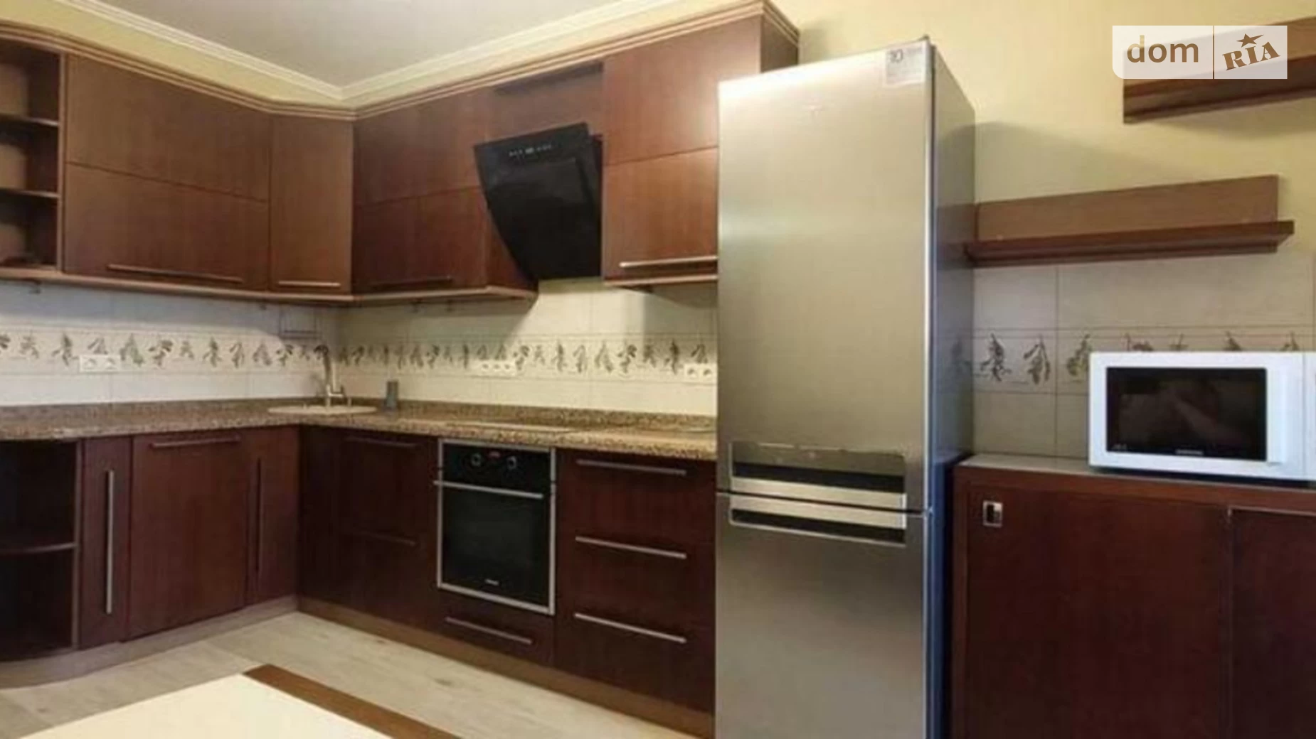 Продається 1-кімнатна квартира 52 кв. м у Києві, вул. Драгоманова, 2Б - фото 2