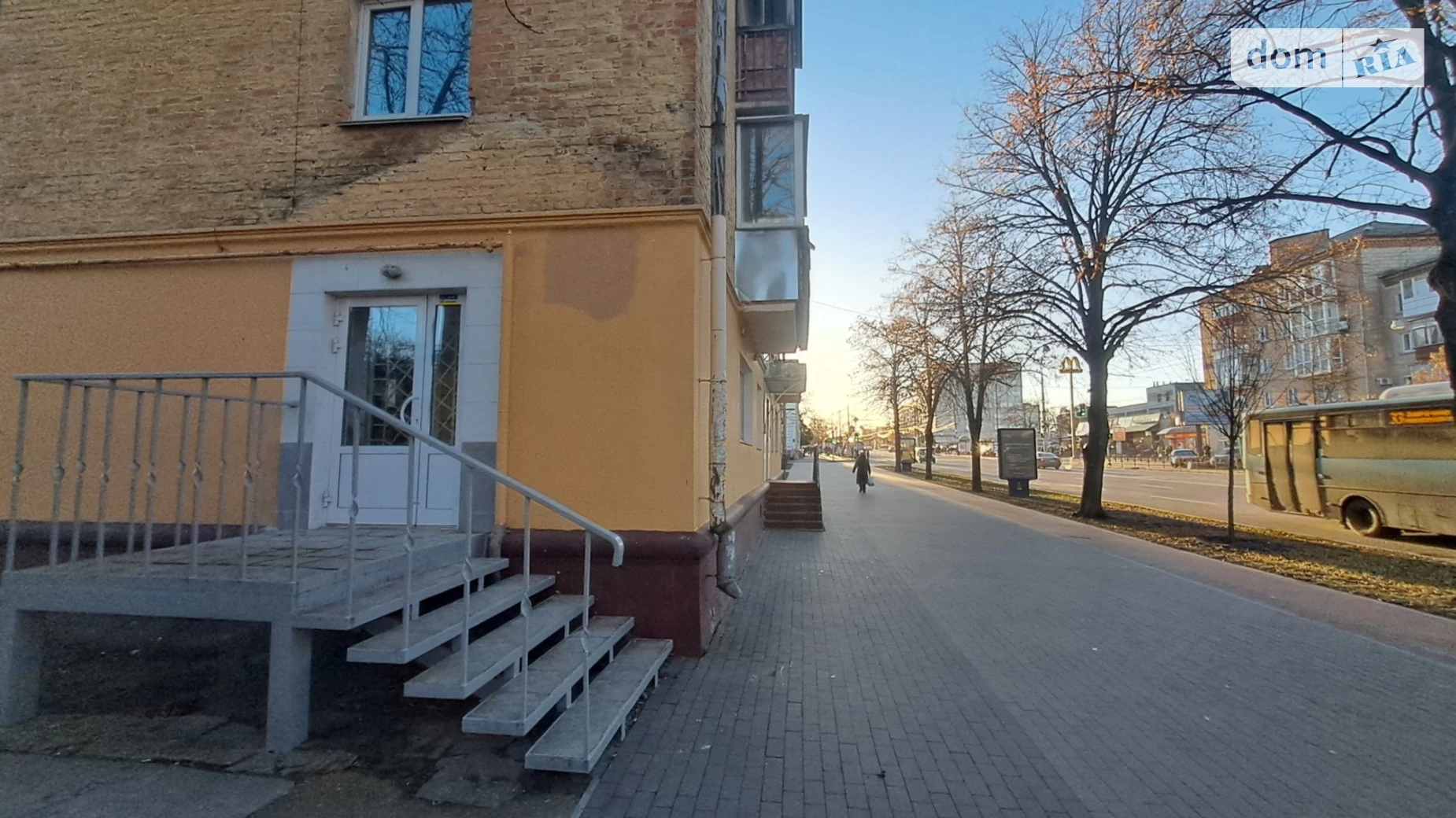 Сдается в аренду помещения свободного назначения 90 кв. м в 3-этажном здании, цена: 27000 грн - фото 3