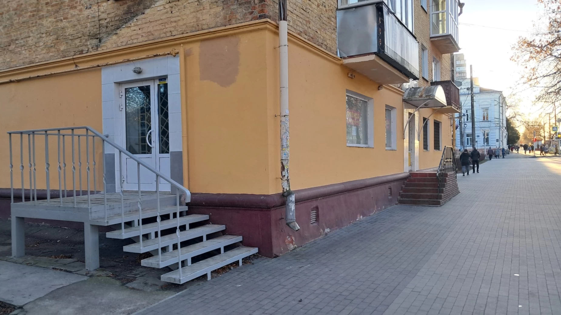 Сдается в аренду помещения свободного назначения 90 кв. м в 3-этажном здании, цена: 27000 грн - фото 4