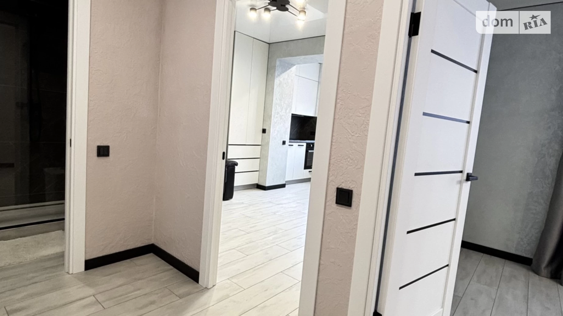 Продається 1-кімнатна квартира 45 кв. м у Рівному, вул. Соборна, 285И - фото 4