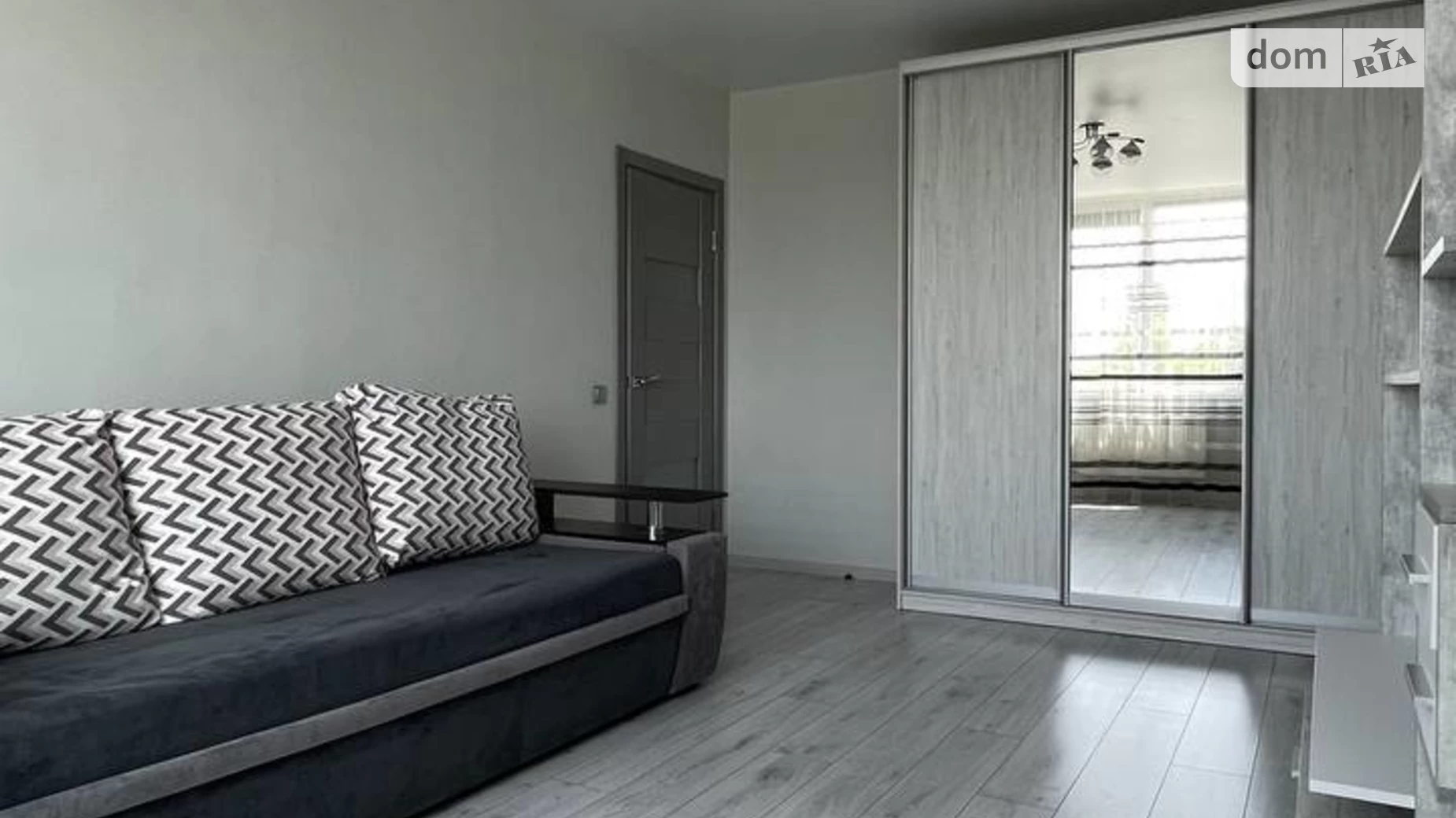 Продается 1-комнатная квартира 42 кв. м в Ровно, ул. Степана Бандеры, 1Е - фото 5