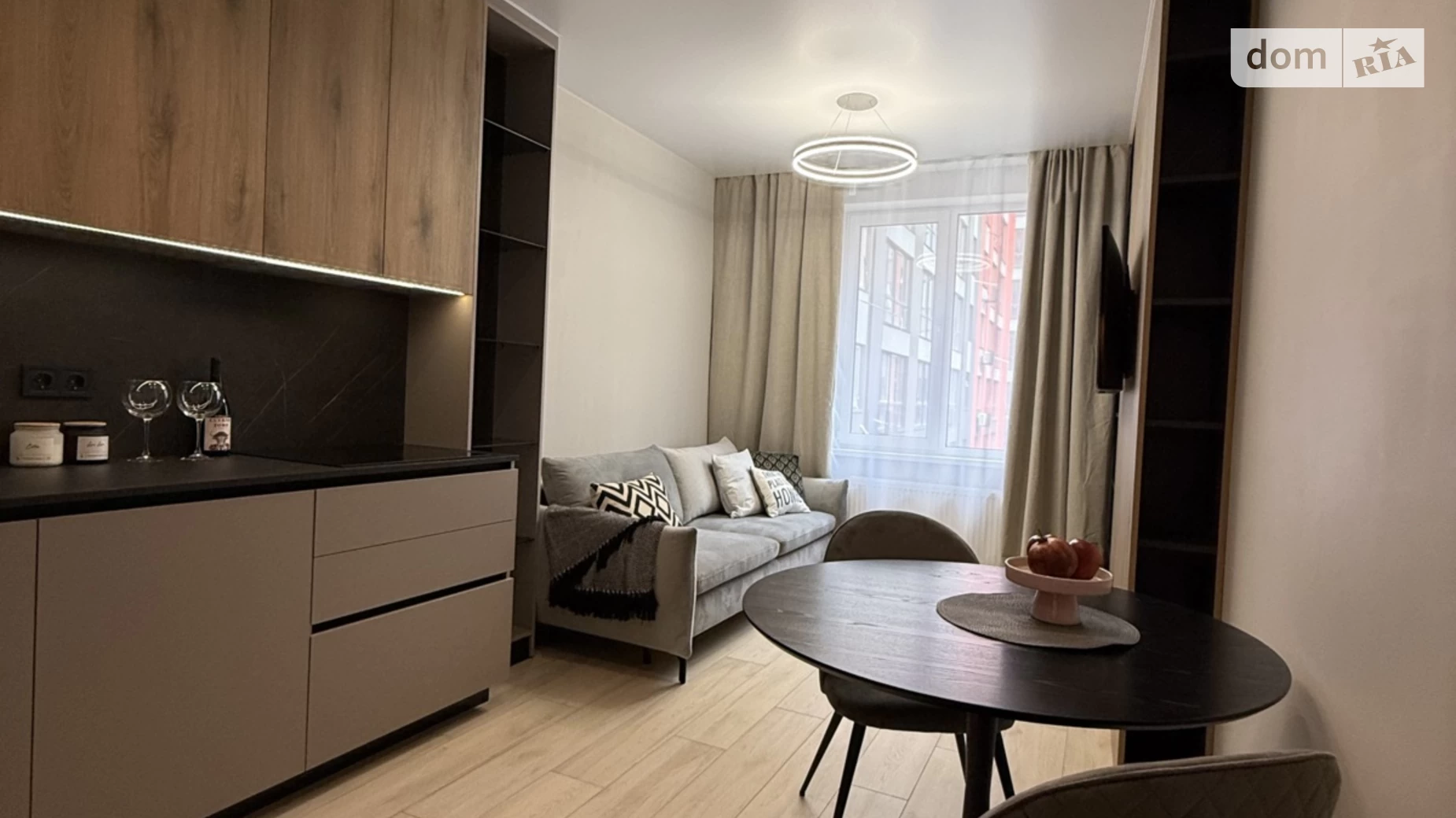 Продается 2-комнатная квартира 61 кв. м в Ирпене, ул. Университетская(Карла Маркса), 1Л - фото 2