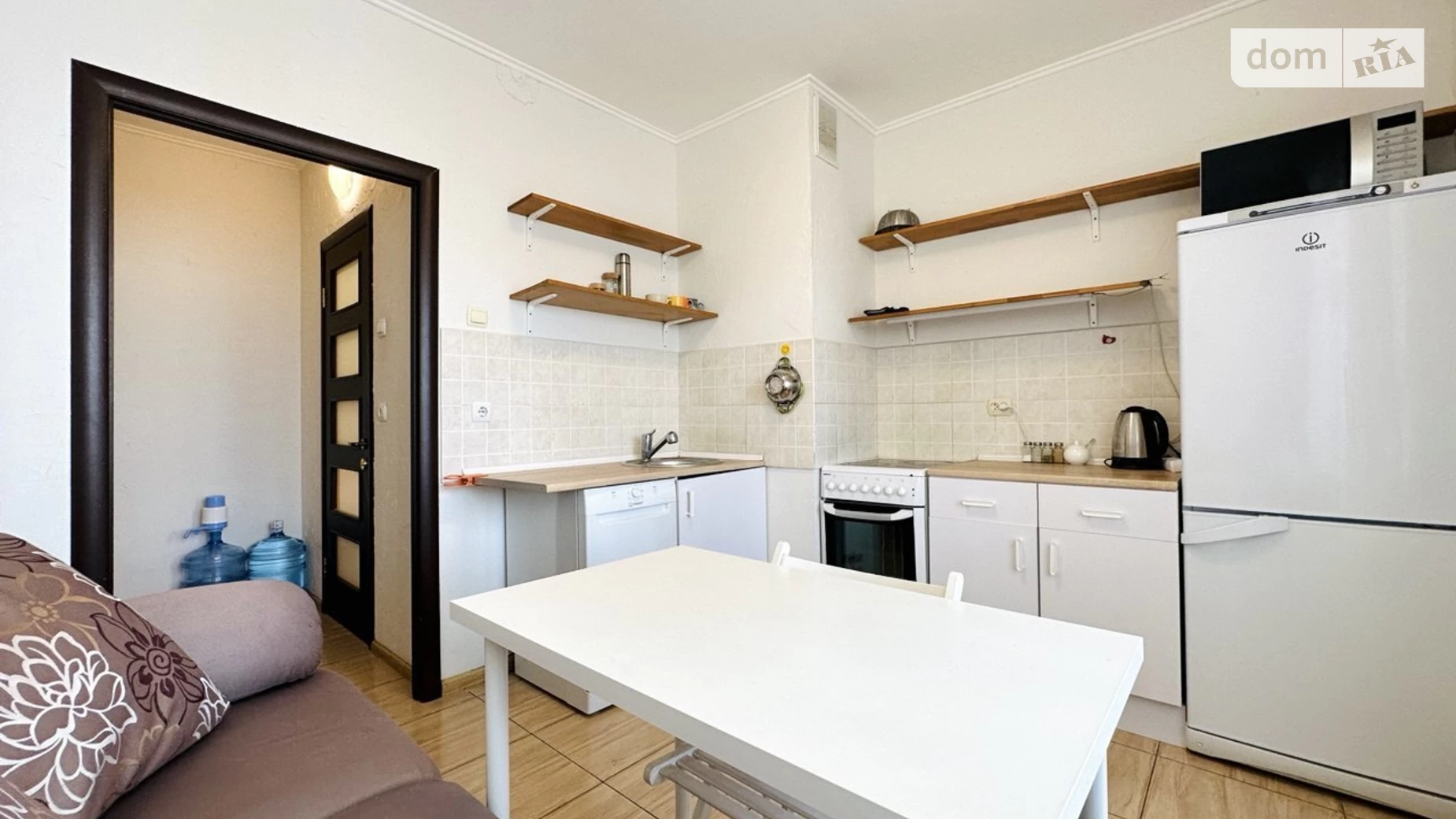 Продается 1-комнатная квартира 43 кв. м в Киеве, ул. Елены Пчилки, 2Б - фото 3