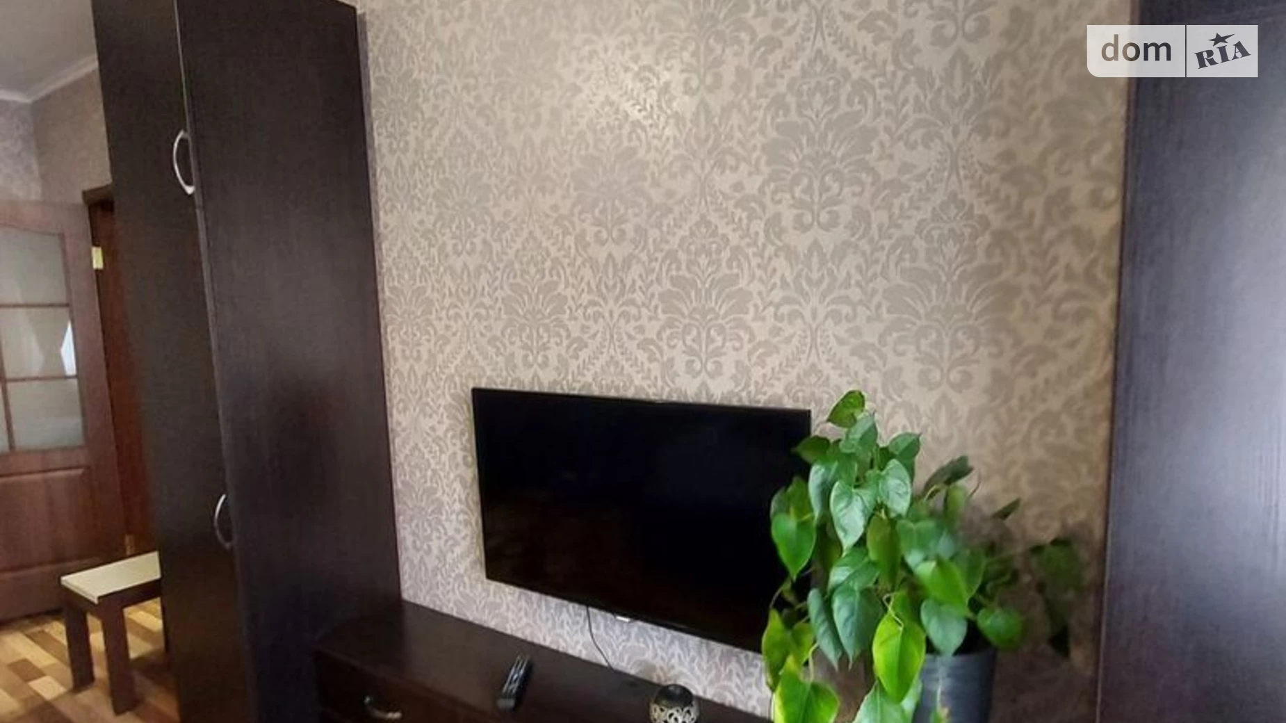 Продается 1-комнатная квартира 42 кв. м в Киеве, ул. Чавдар Елизаветы, 34 - фото 2