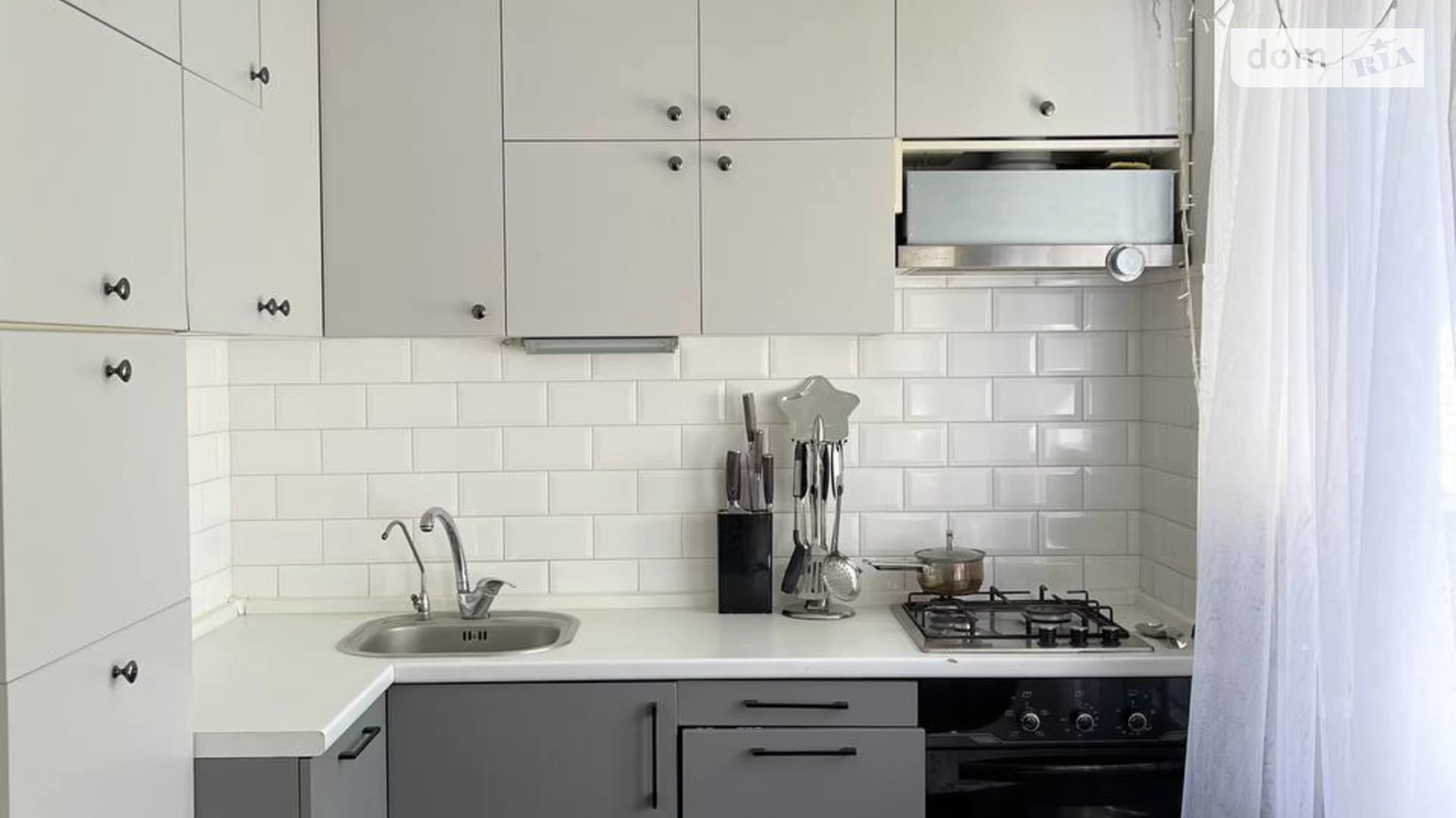 Продается 4-комнатная квартира 65 кв. м в, цена: 45000 $ - фото 2