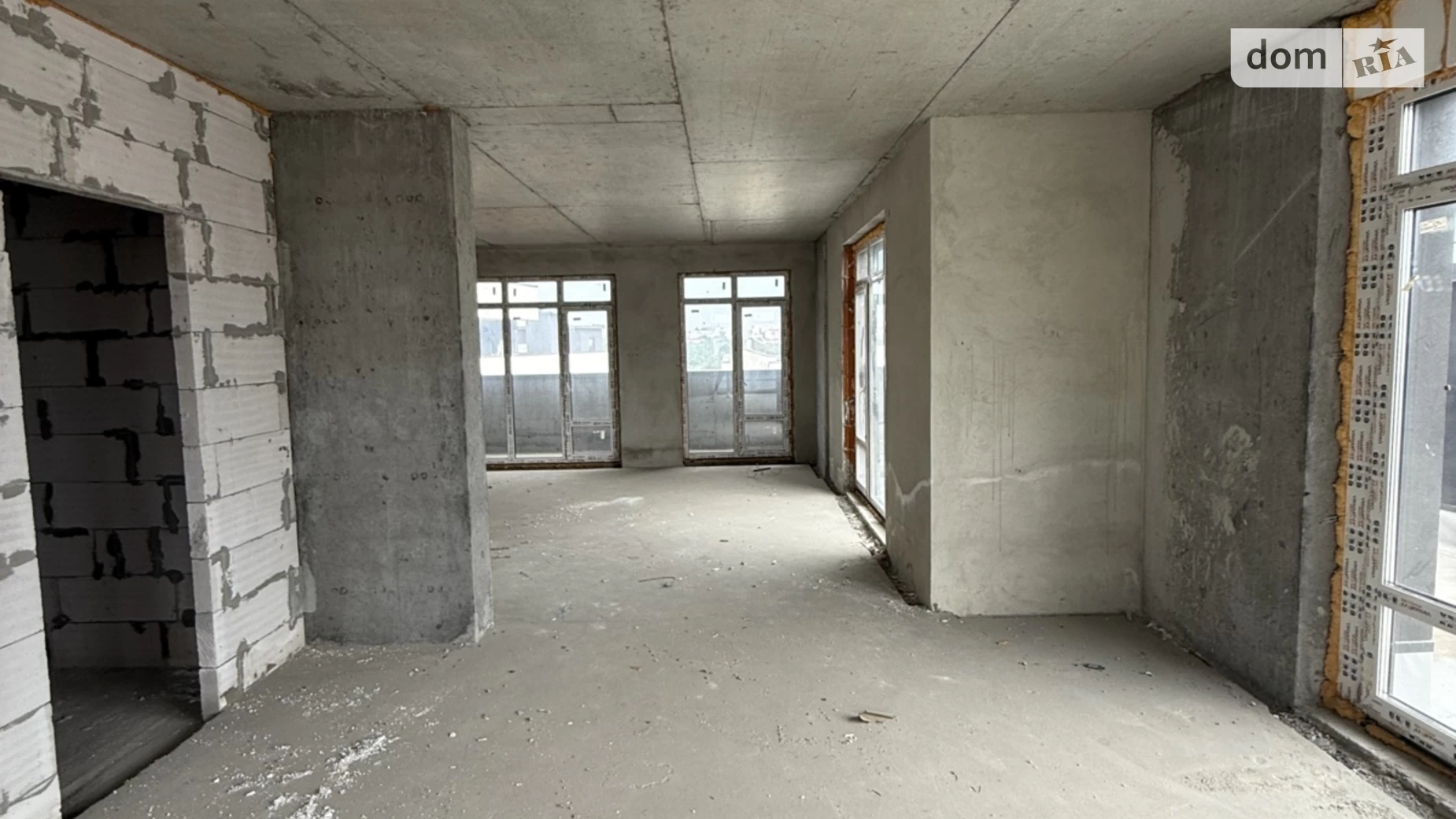 1-комнатная квартира 79 кв. м в Тернополе, ул. Торговица(Живова Анатолия), 19 - фото 4
