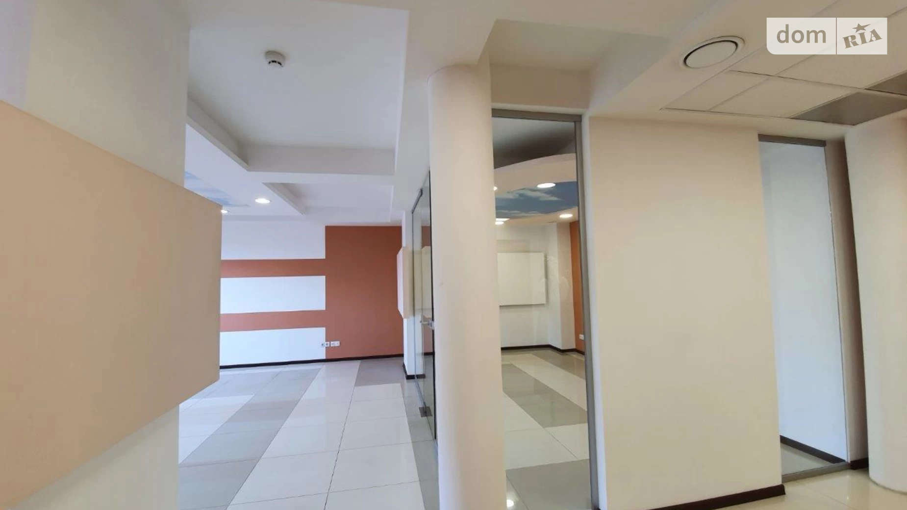 Здається в оренду офіс 103 кв. м в бізнес-центрі, цена: 43000 грн - фото 3