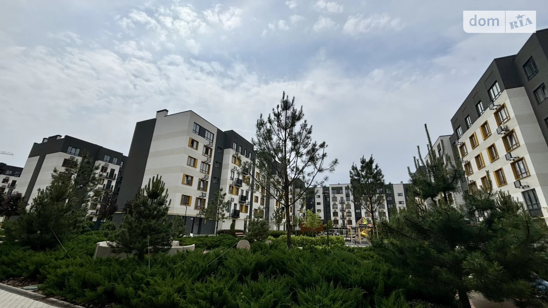 Продается 1-комнатная квартира 26.9 кв. м в Ирпене, ул. Соборная(ІІІ Интернационала) - фото 2