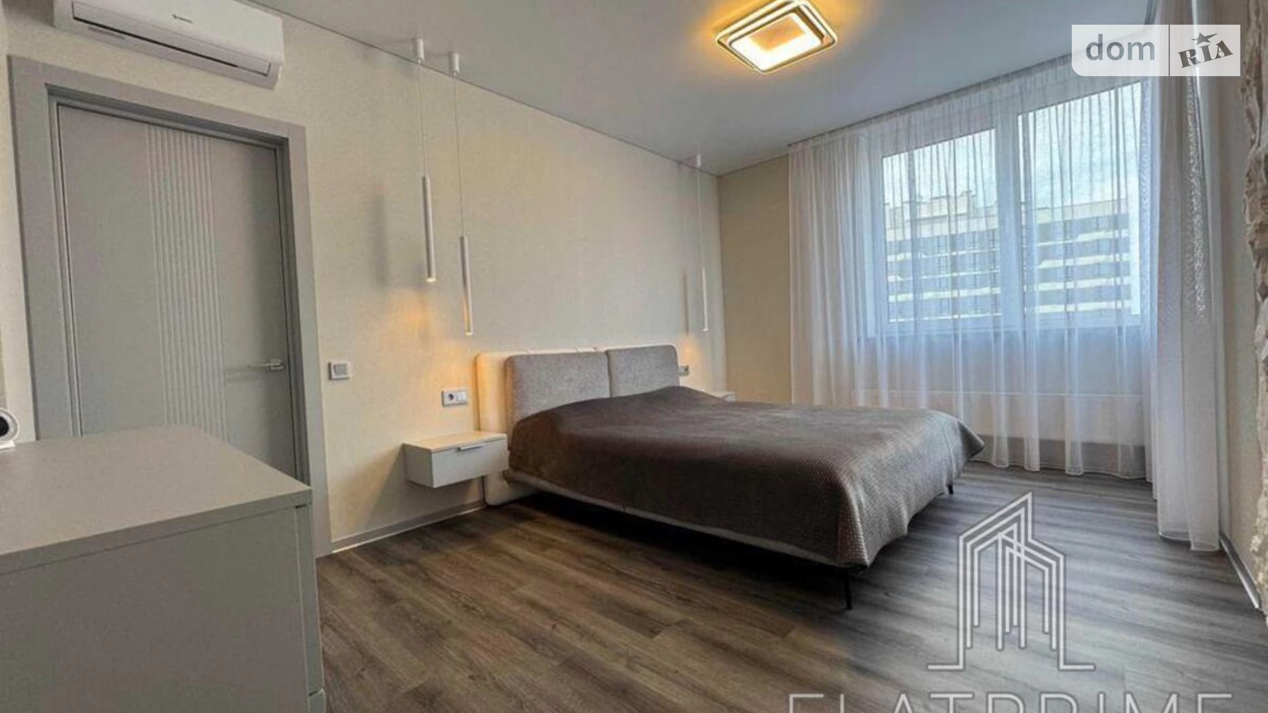 Продается 2-комнатная квартира 80 кв. м в Киеве, ул. Всеволода Змиенко, 34/21 - фото 5