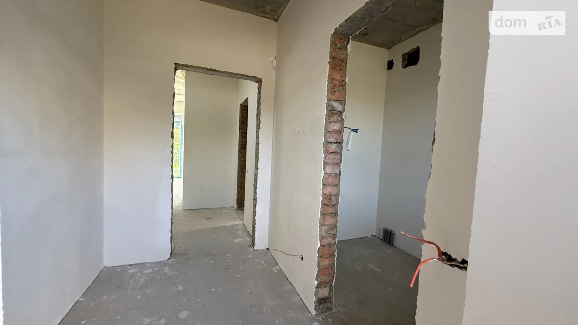 Продается дом на 2 этажа 120 кв. м с подвалом, цена: 130000 $ - фото 4