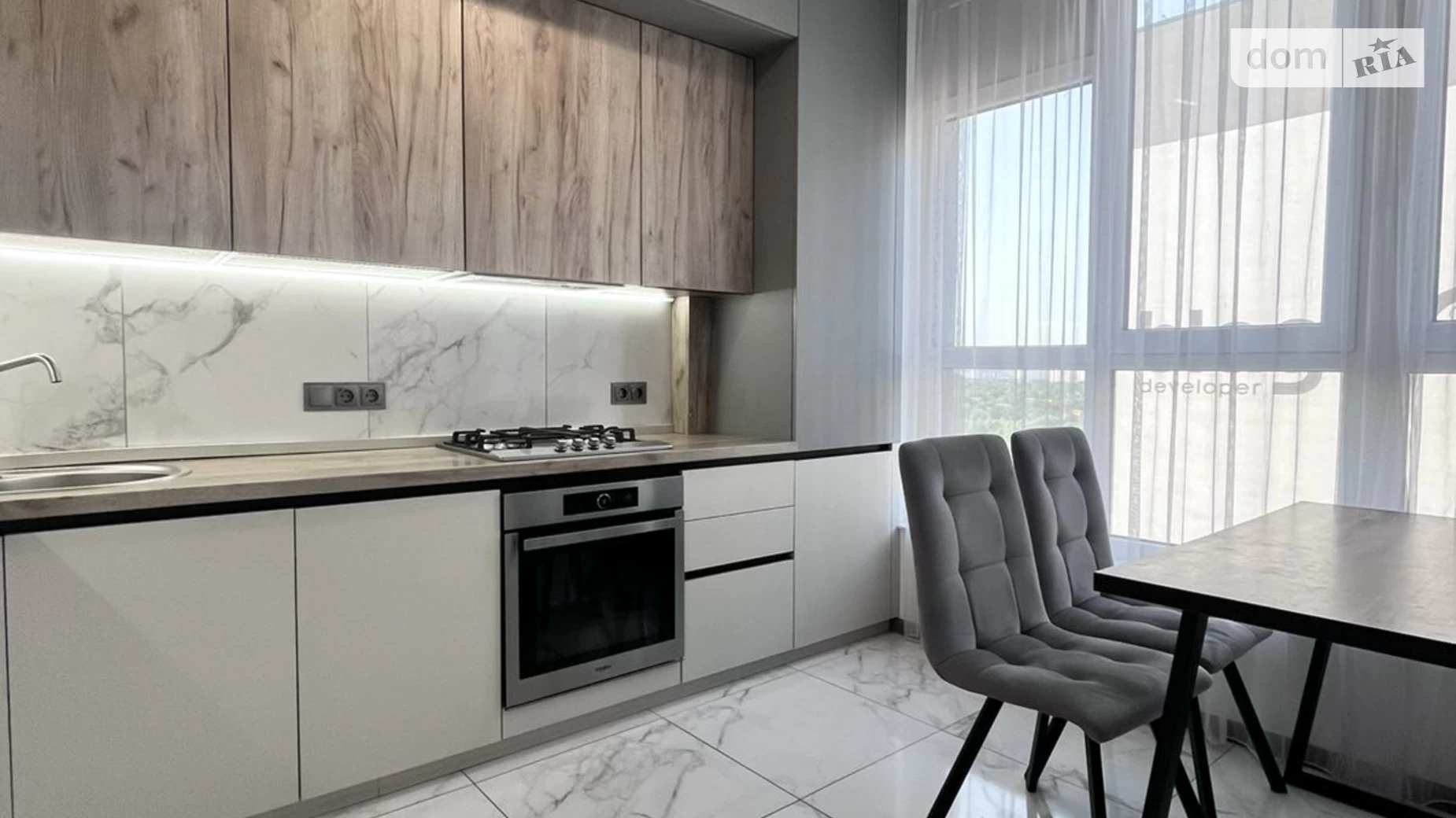 Продается 1-комнатная квартира 45.3 кв. м в, цена: 60500 $ - фото 2