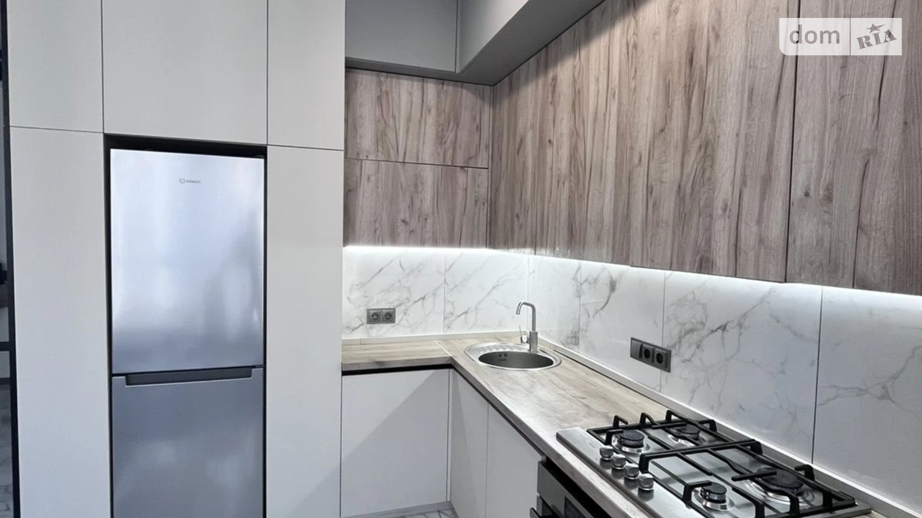 Продается 1-комнатная квартира 45.3 кв. м в, цена: 60500 $ - фото 3